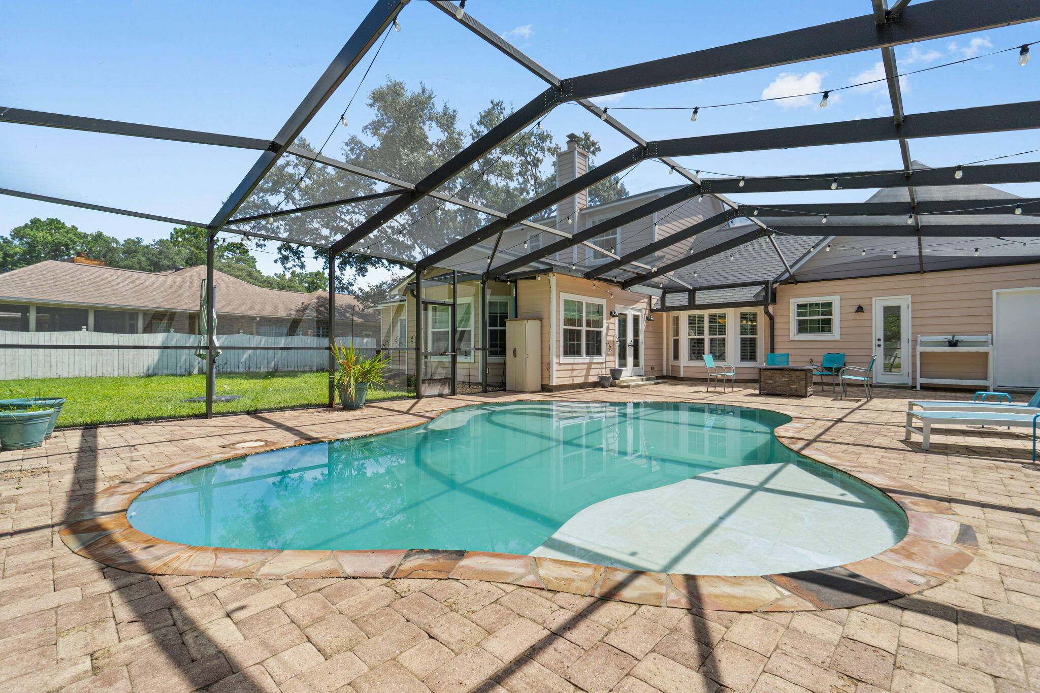ROCKY BAYOU COUNTRY CLUB ESTATES 6 - Residential