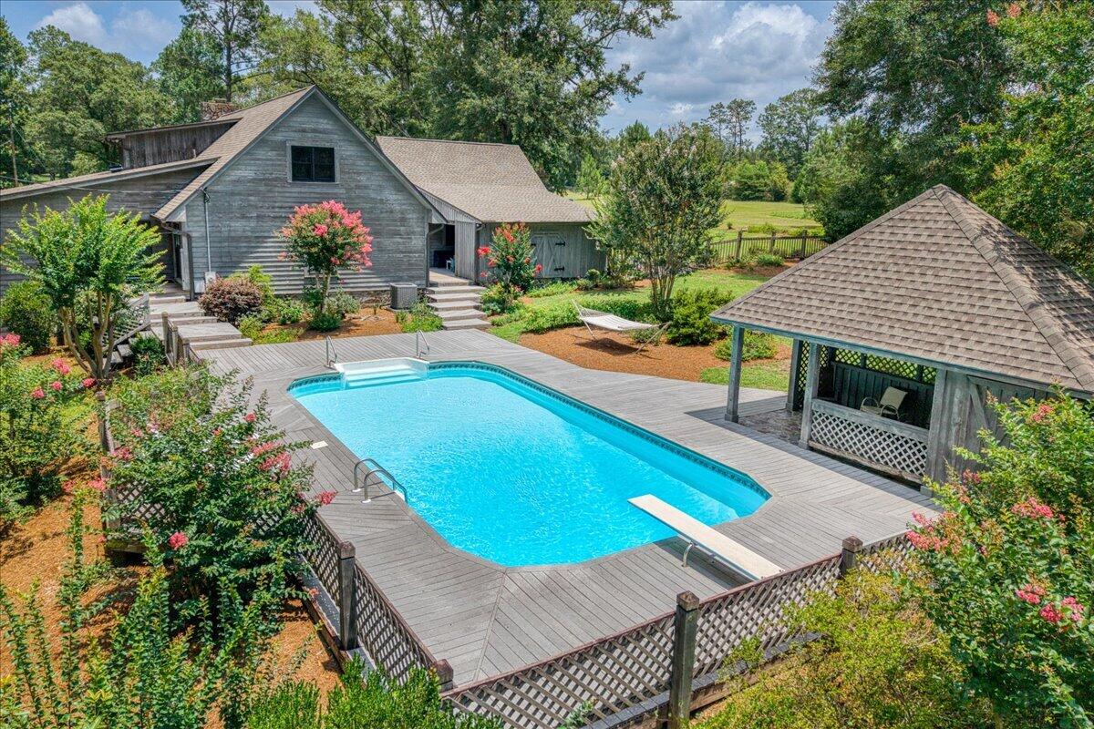 NO RECORDED SUBDIVISION - Residential