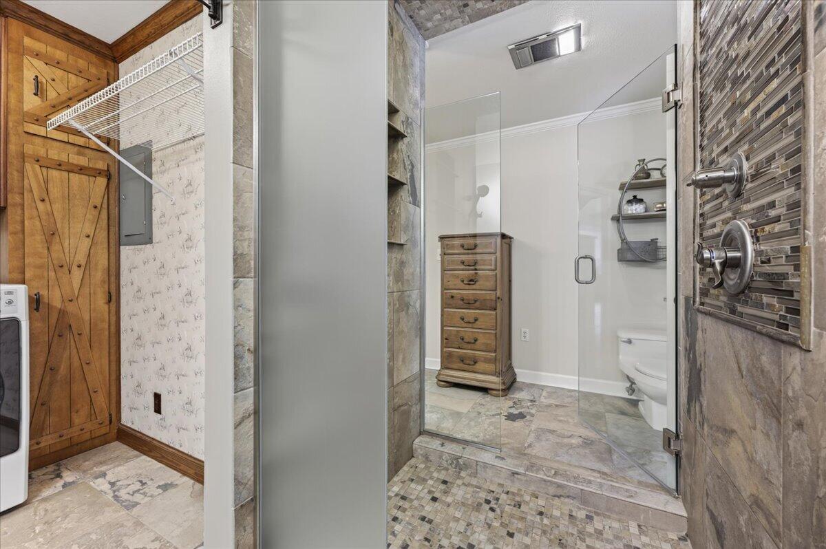 NO RECORDED SUBDIVISION - Residential