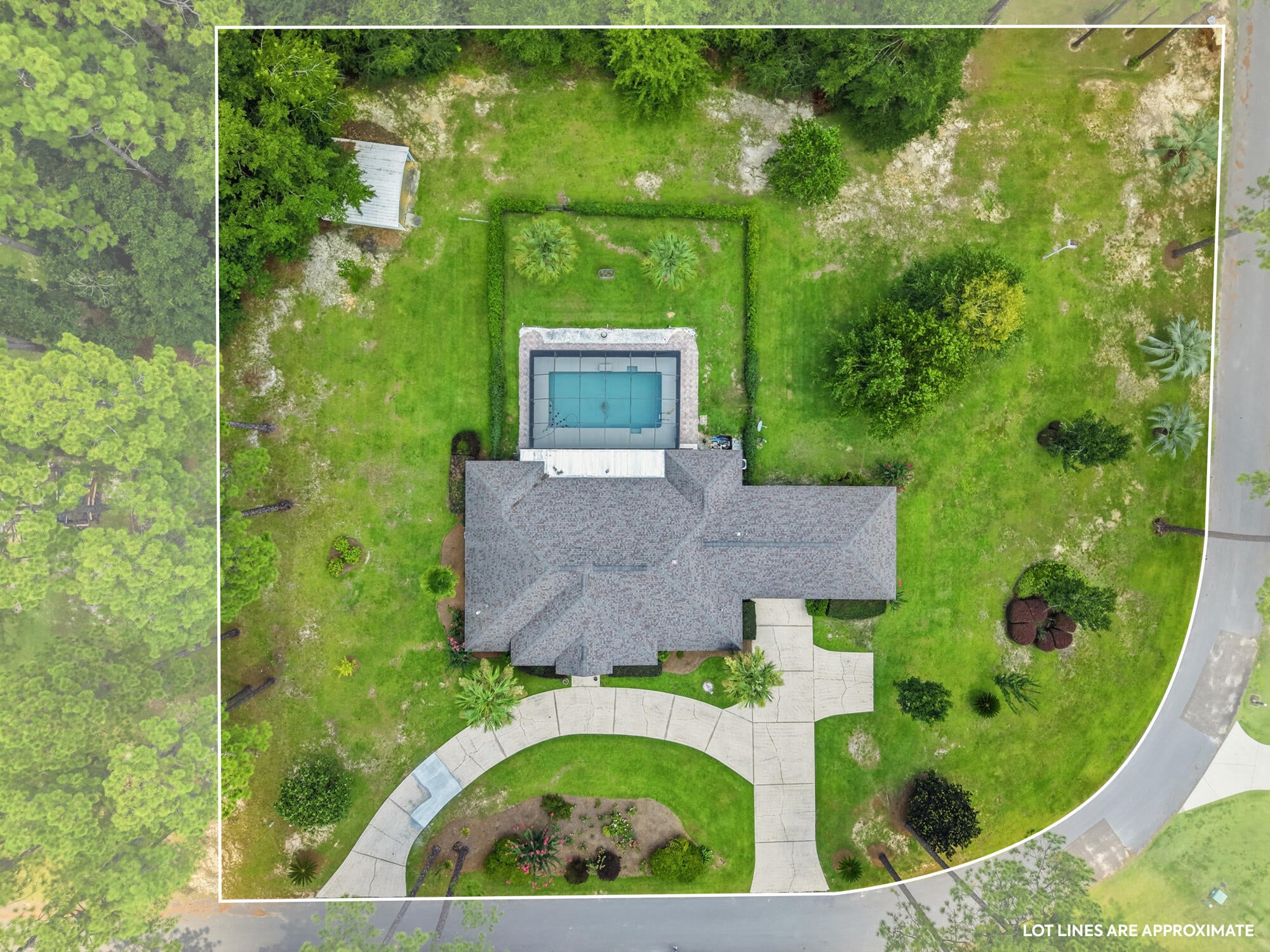 PINE SHORES - Residential