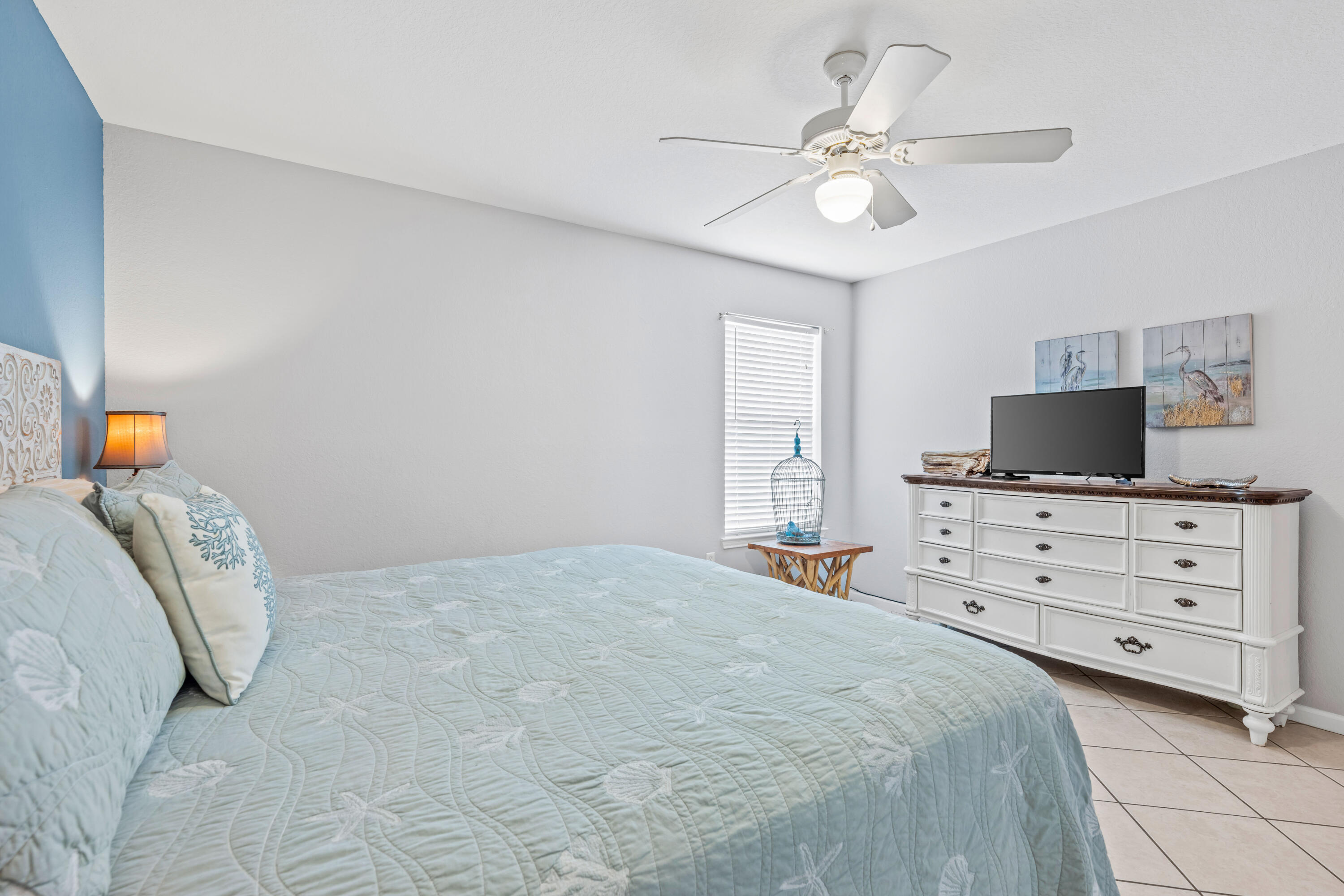QUAIL HOLLOW - Residential