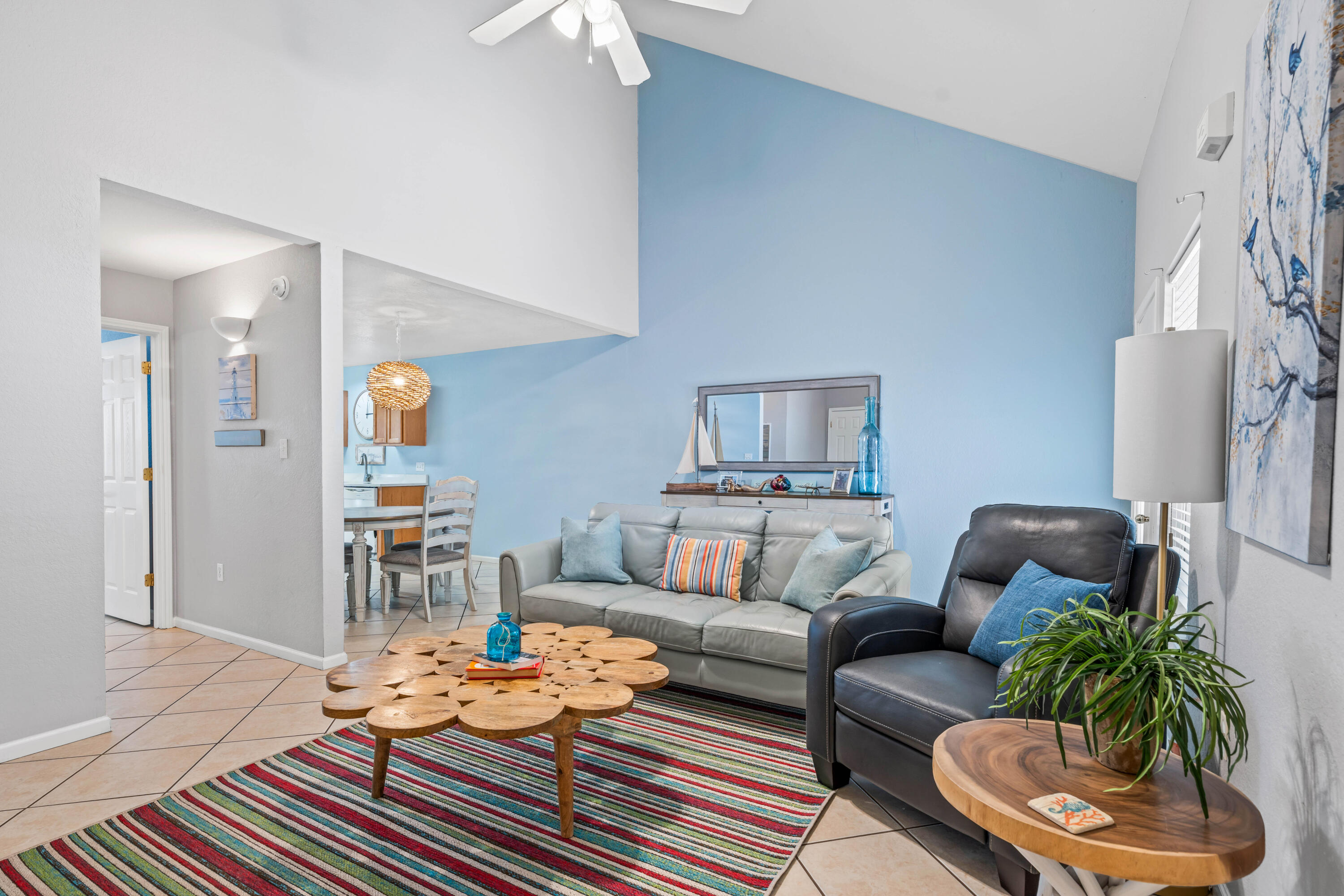 QUAIL HOLLOW - Residential