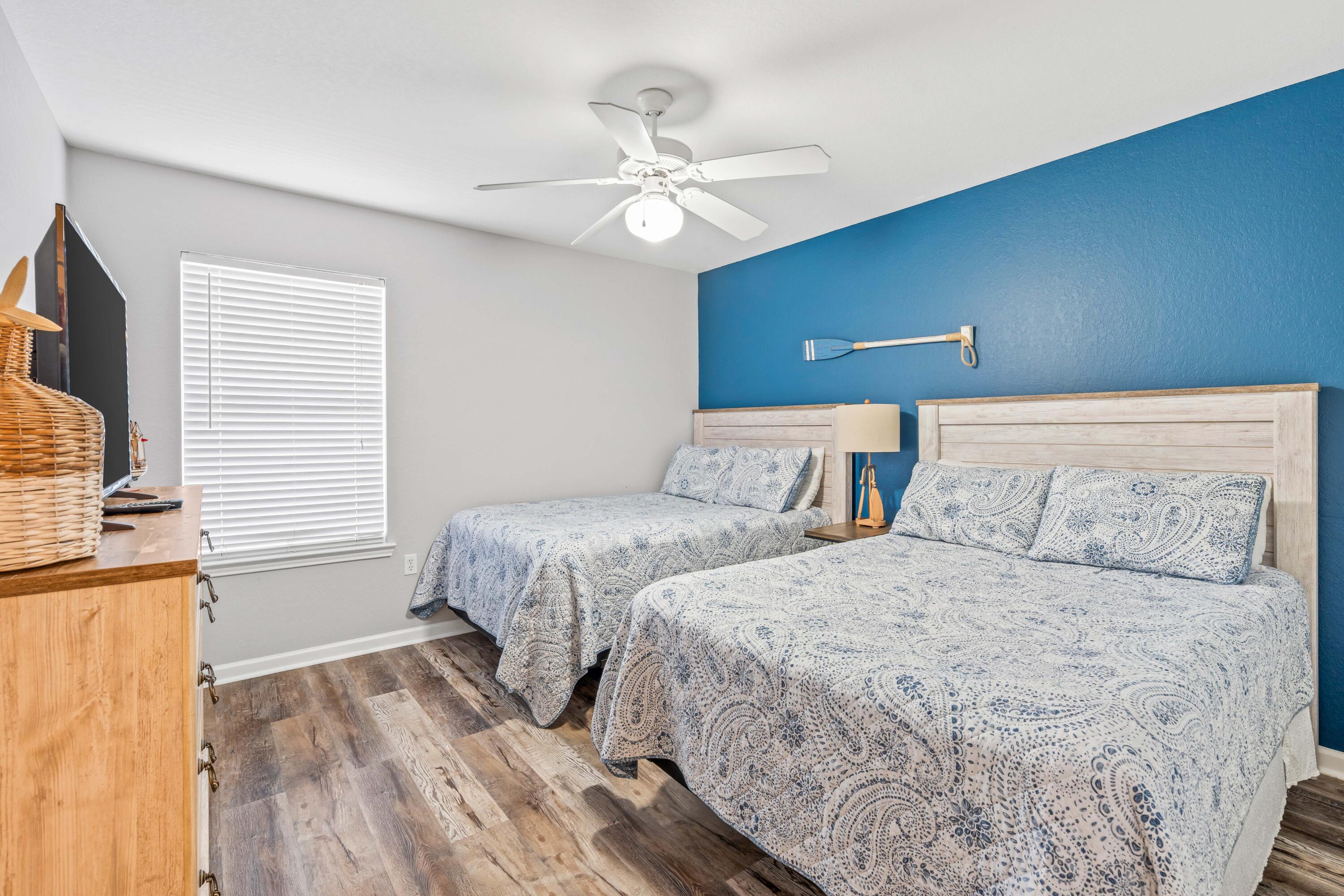 QUAIL HOLLOW - Residential
