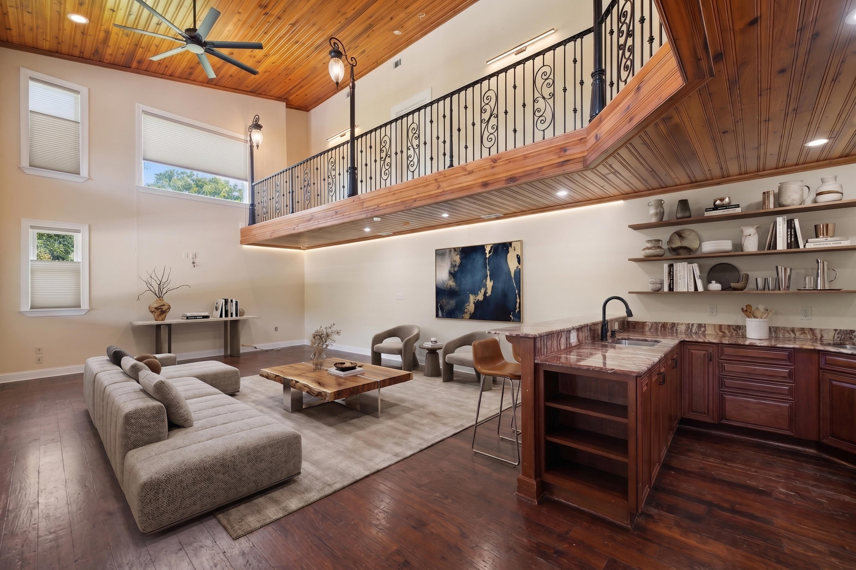 KENNEDY LAKE (UNRECORDED) - Residential