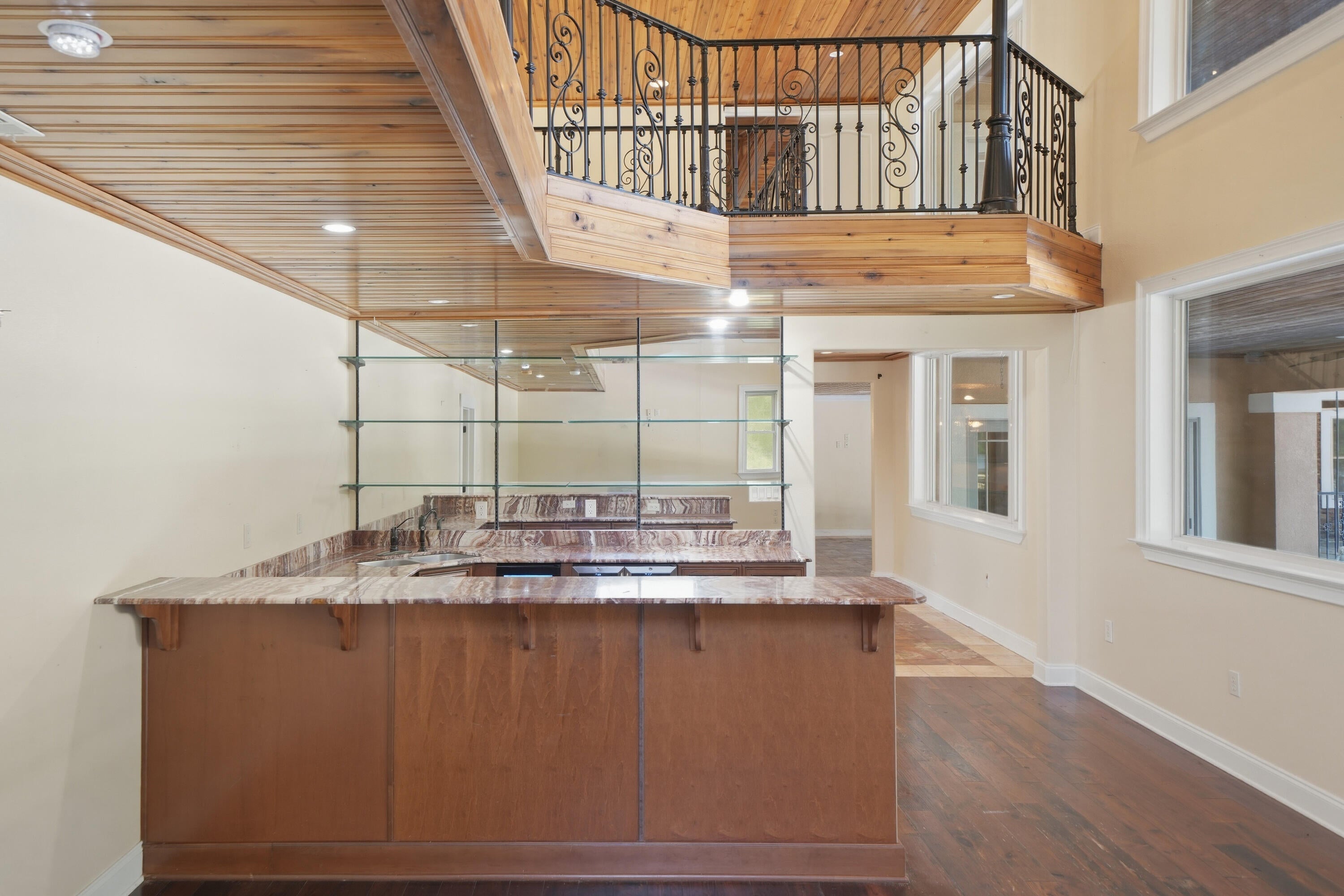 KENNEDY LAKE (UNRECORDED) - Residential