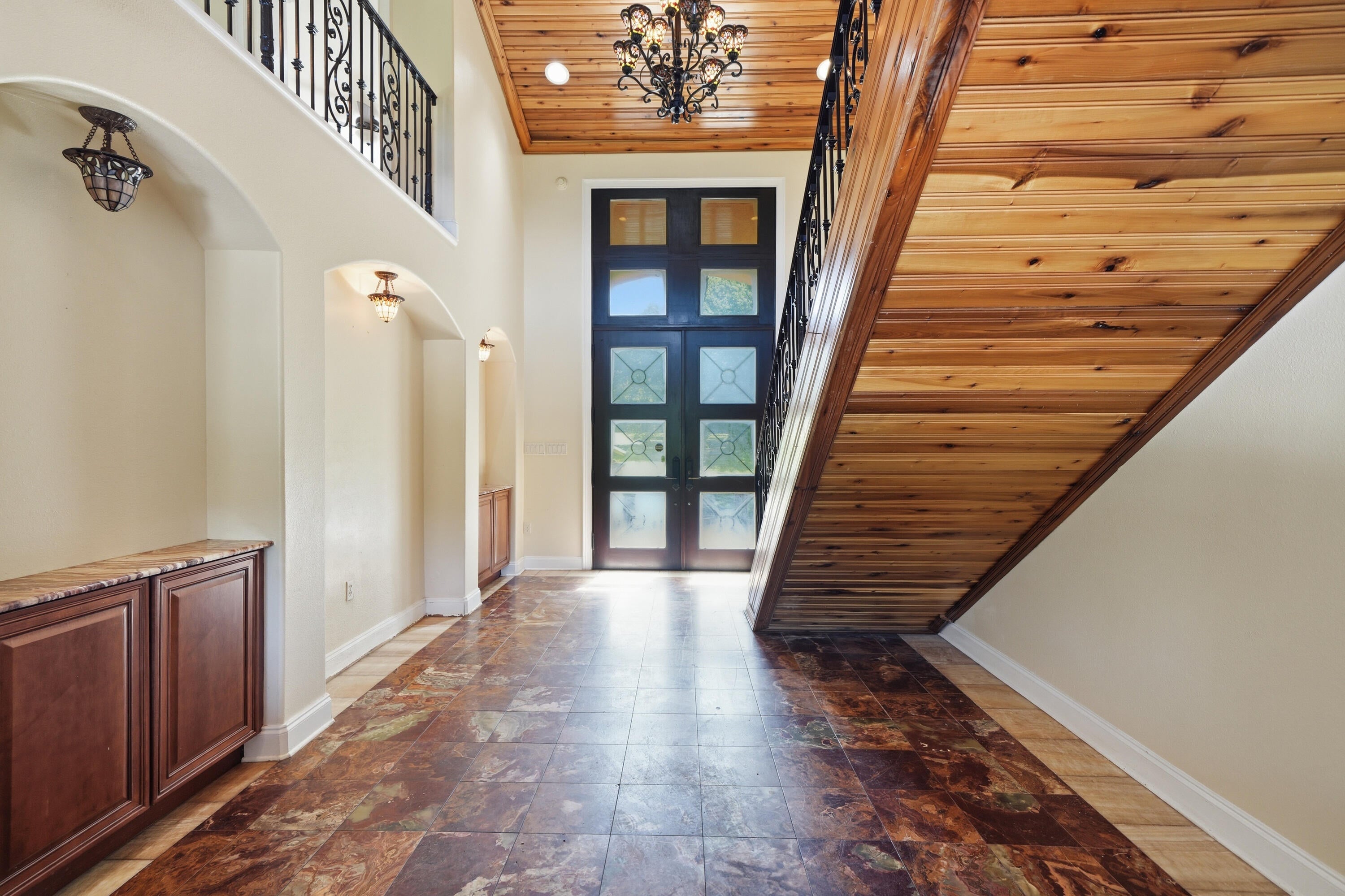 KENNEDY LAKE (UNRECORDED) - Residential