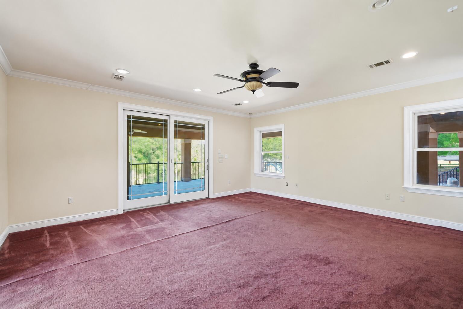 KENNEDY LAKE (UNRECORDED) - Residential