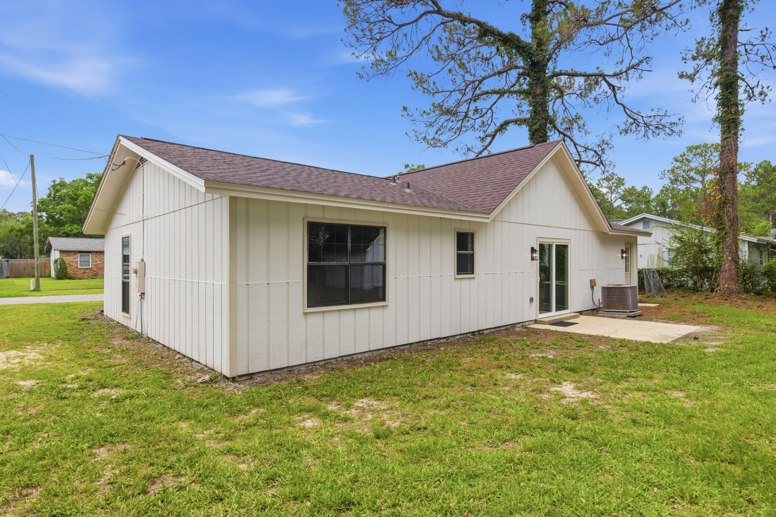 PINE MEADOWS - Residential