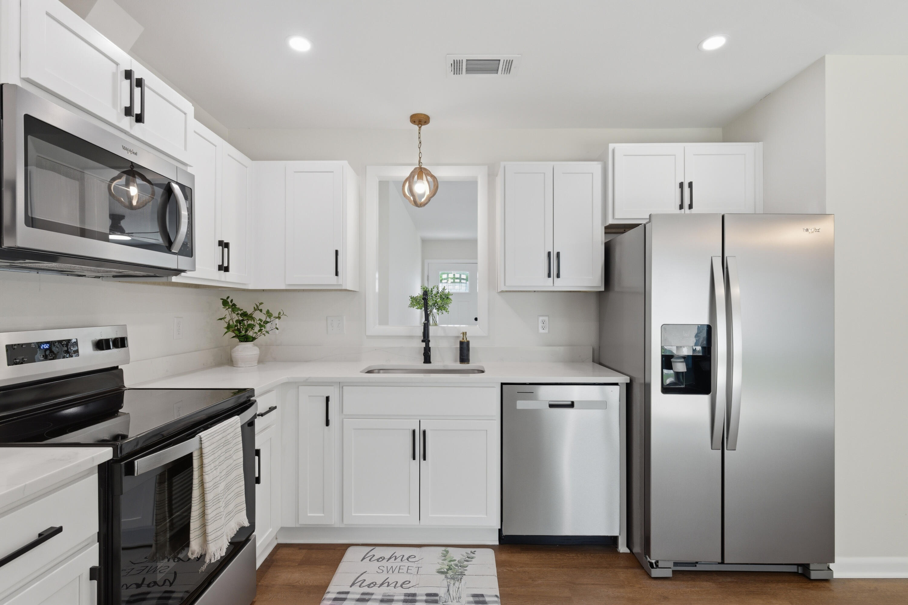 PINE MEADOWS - Residential