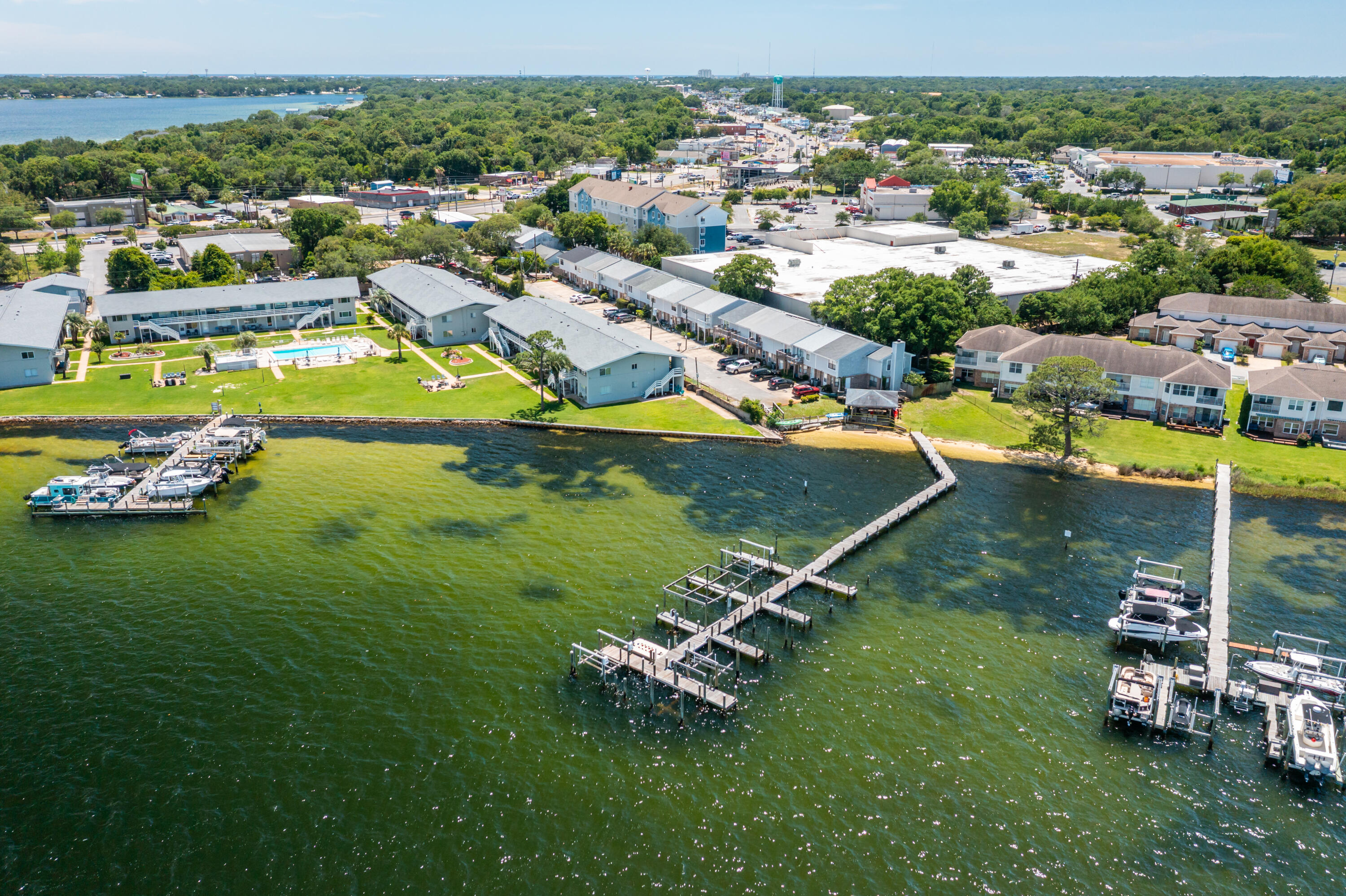 HARBOR T/H - Residential
