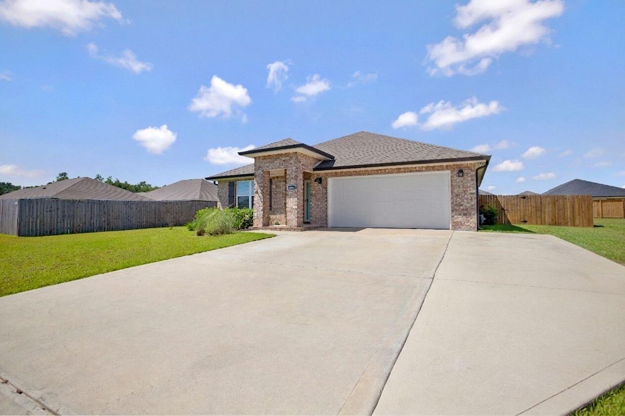 PLANTATION WOODS - Residential