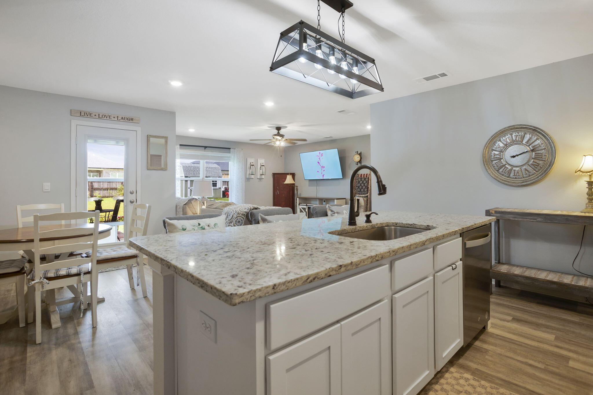 PLANTATION WOODS - Residential
