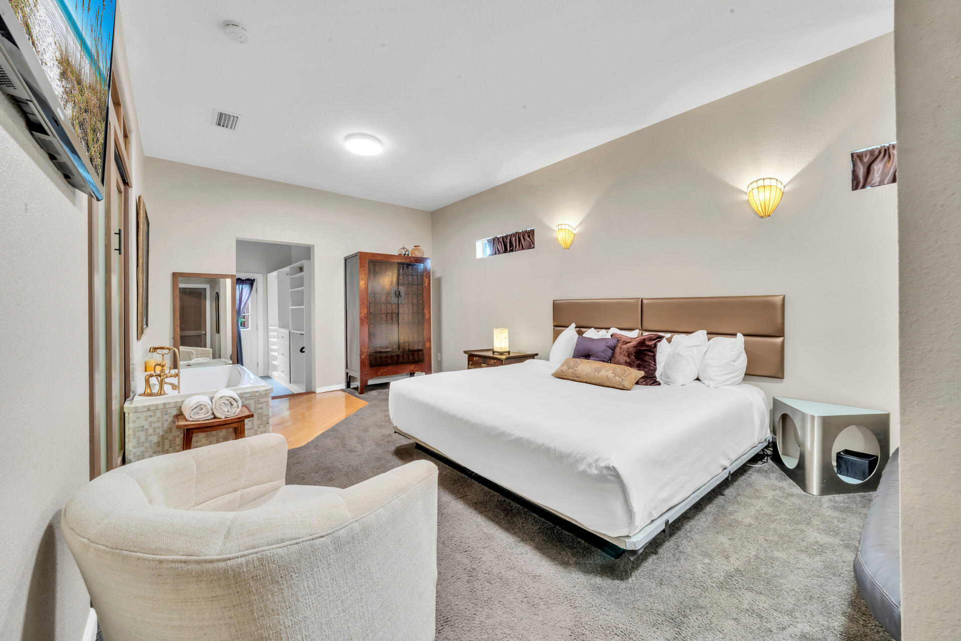 FRANGISTA BEACH 1ST ADDN - Residential Lease