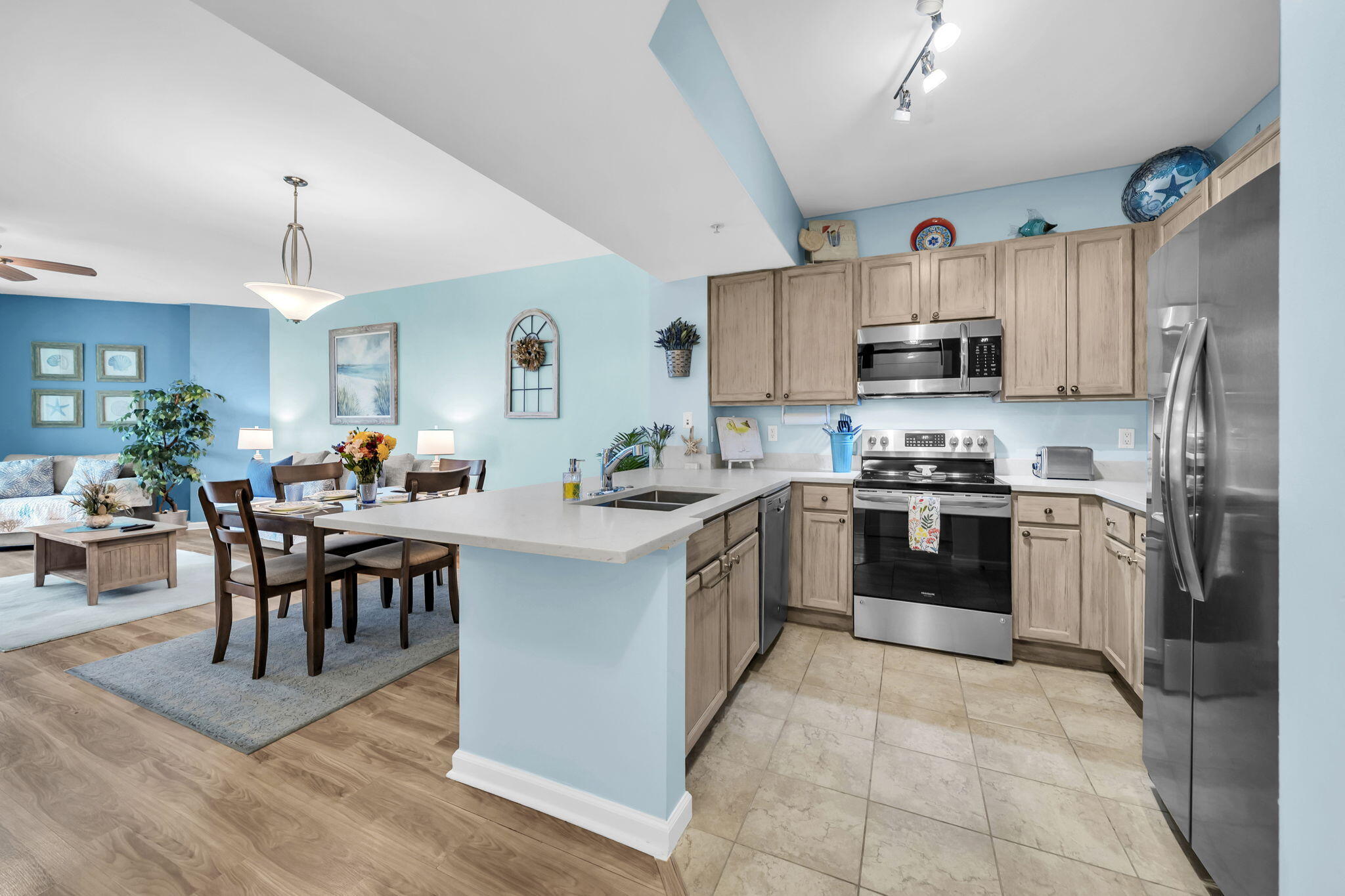 THE PALMS OF DESTIN - Residential