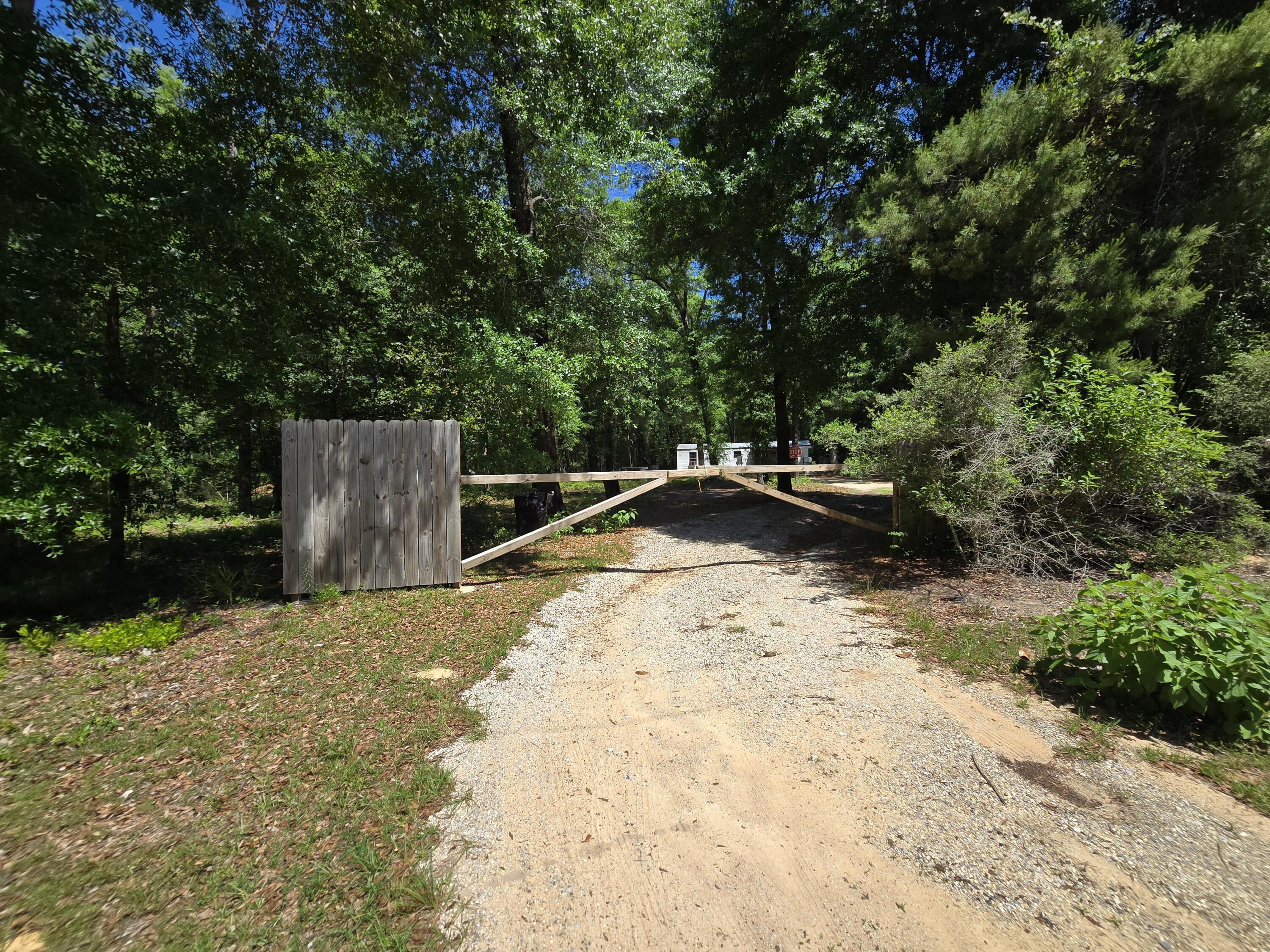 HIDDEN VALLEY RANCHETTES UNREC - Residential