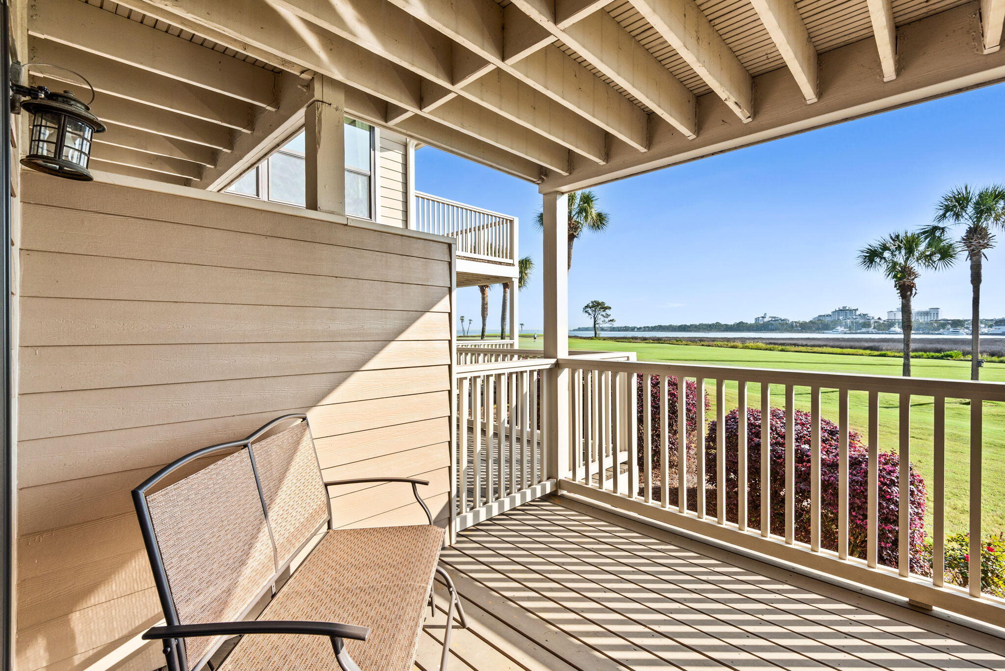HARBOUR POINT CONDO - Residential