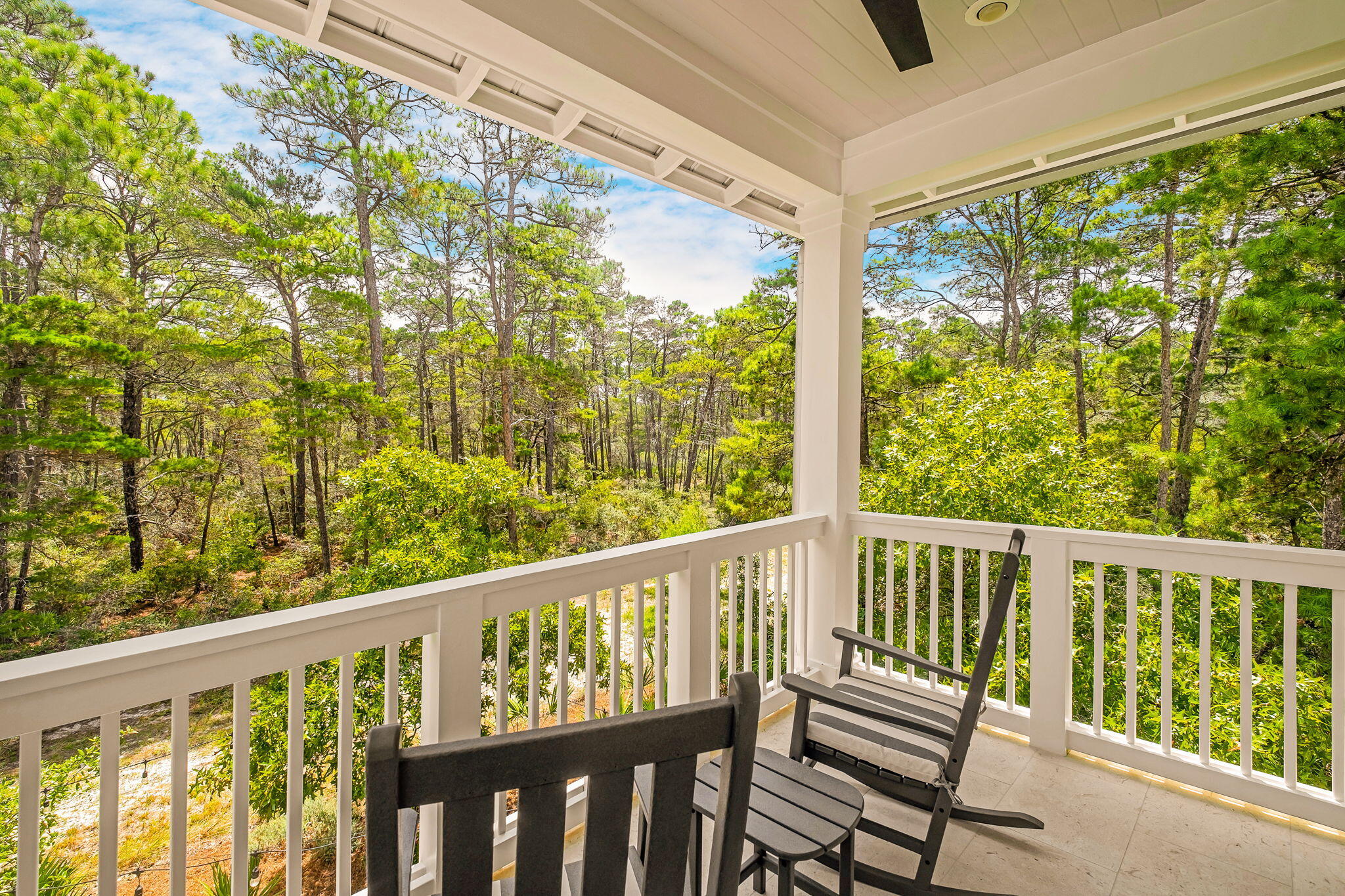 LAKESIDE AT BLUE MOUNTAIN BEACH - Residential