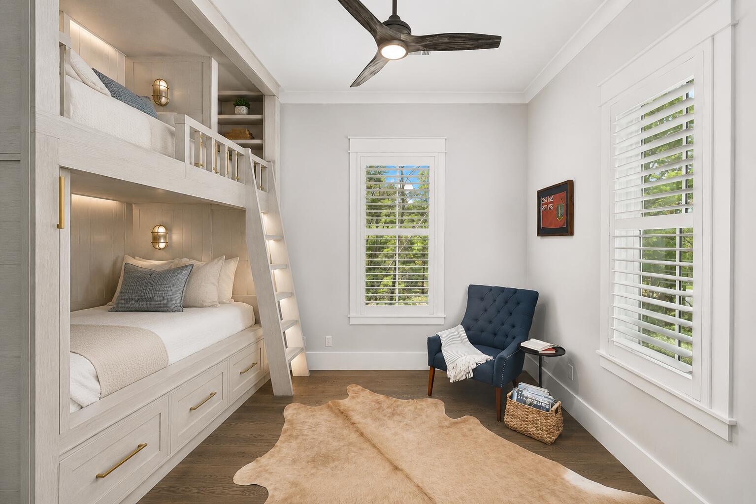 LAKESIDE AT BLUE MOUNTAIN BEACH - Residential