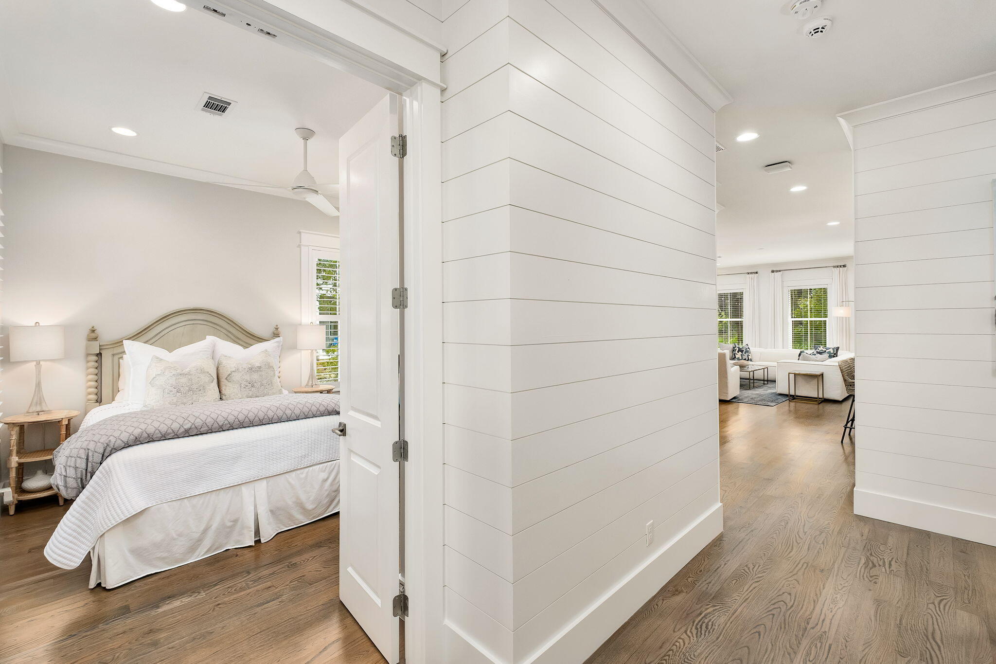 LAKESIDE AT BLUE MOUNTAIN BEACH - Residential