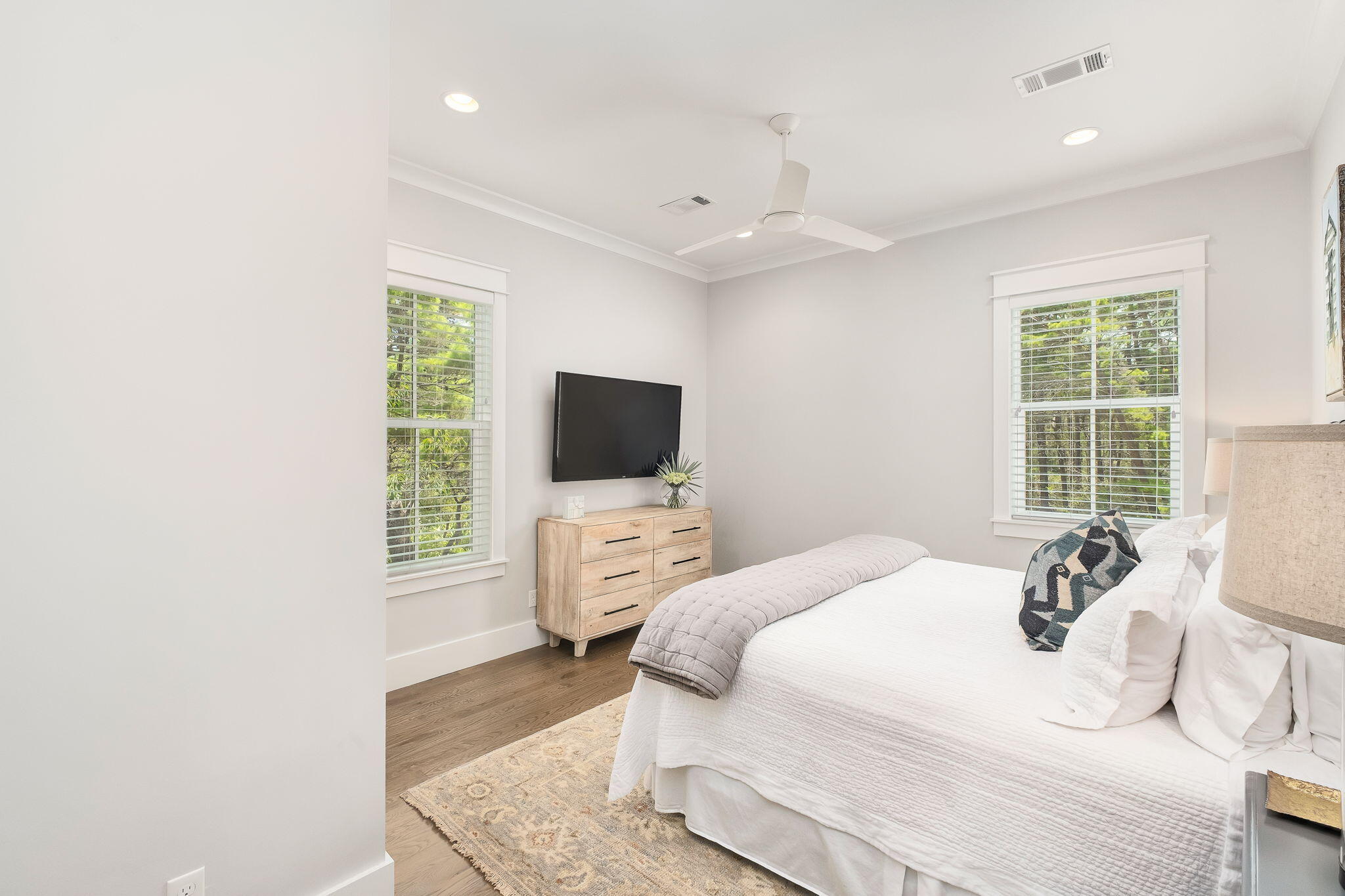 LAKESIDE AT BLUE MOUNTAIN BEACH - Residential