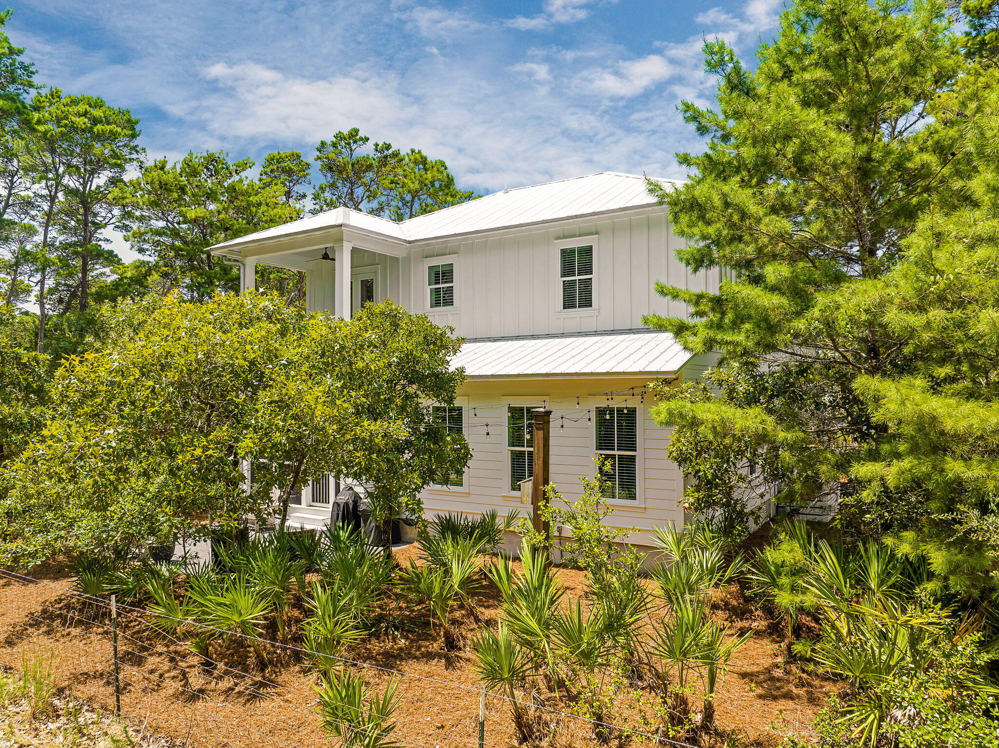 LAKESIDE AT BLUE MOUNTAIN BEACH - Residential