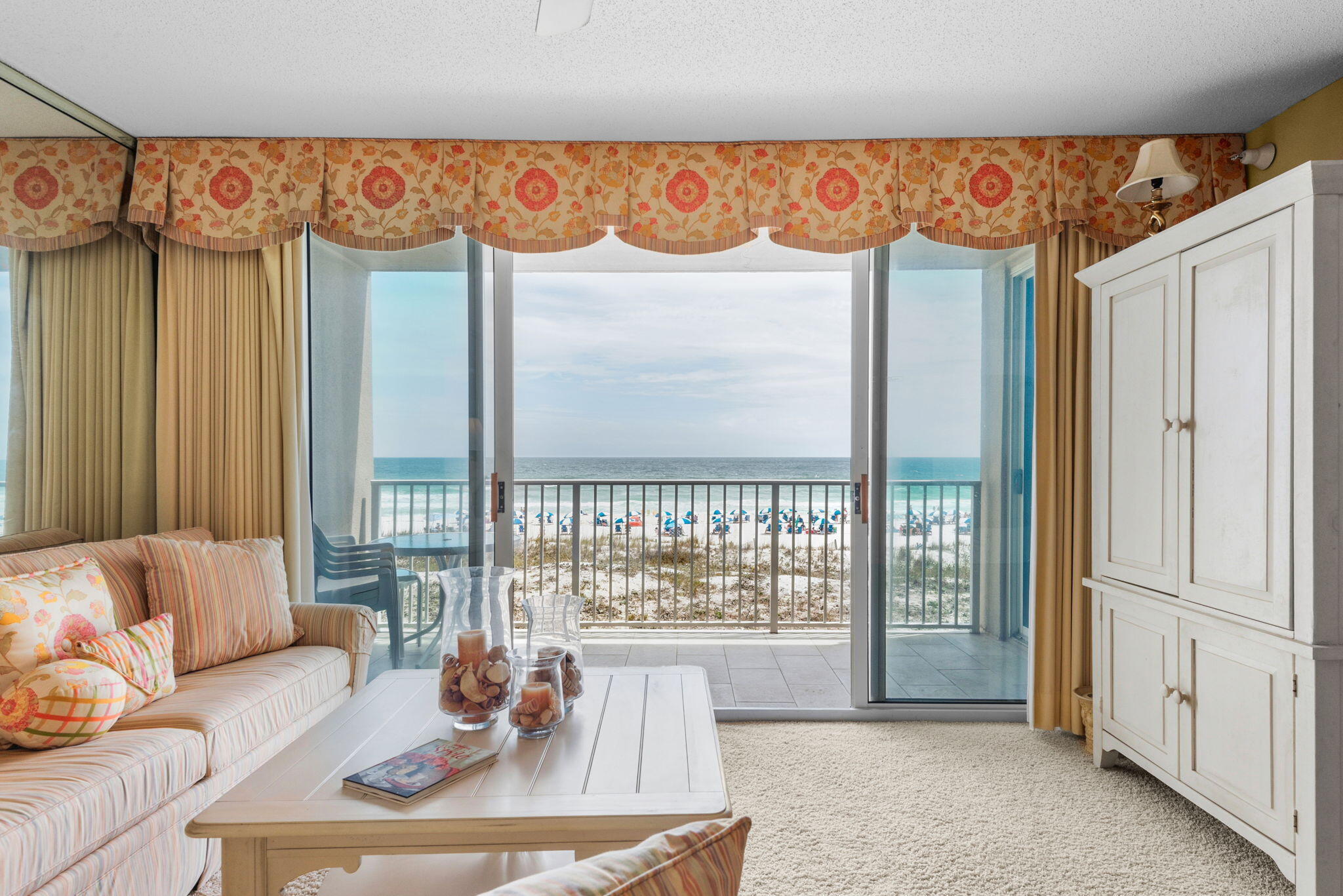 ISLAND PRINCESS - Residential