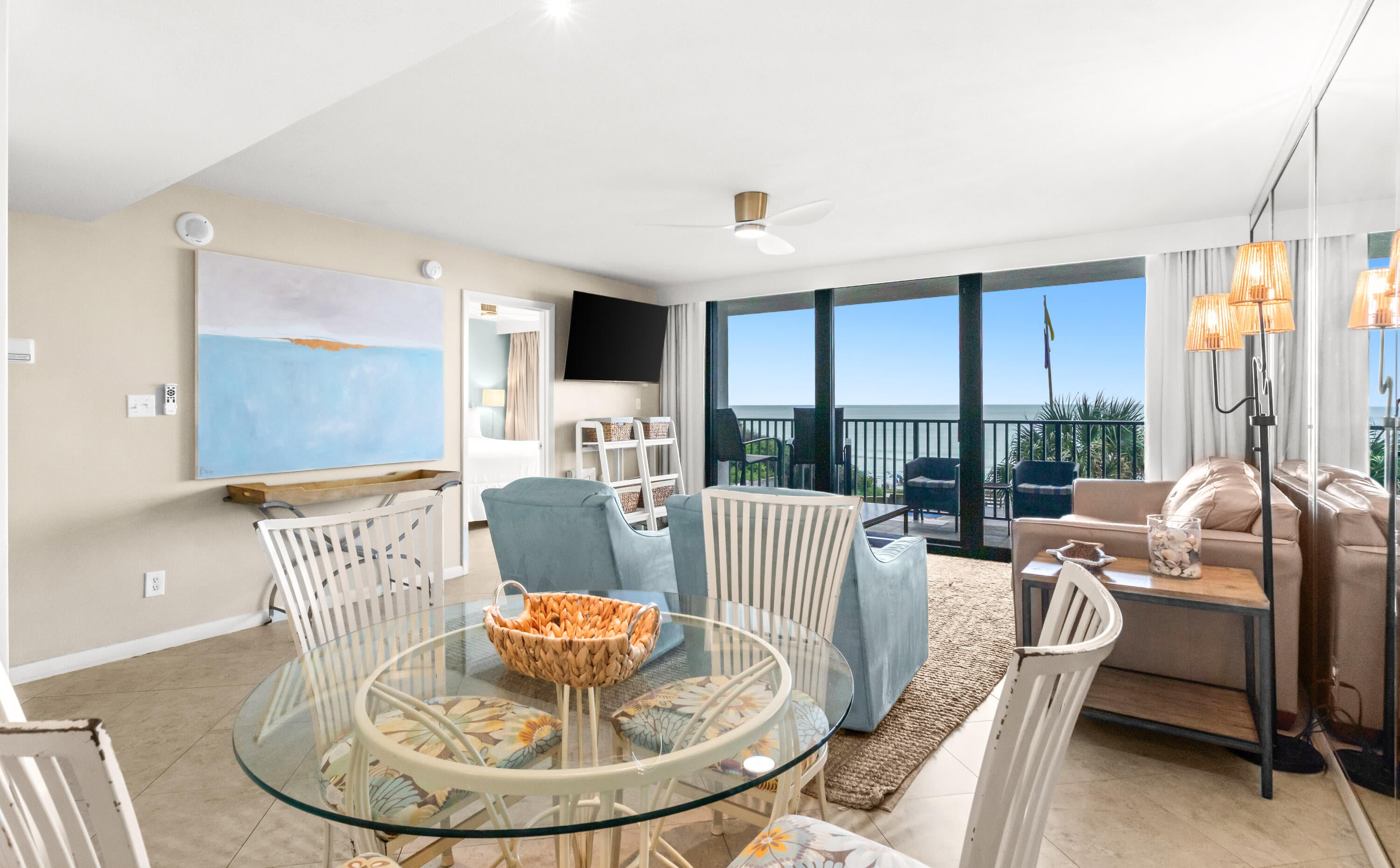 ONE SEAGROVE PLACE CONDOMINIUM - Residential
