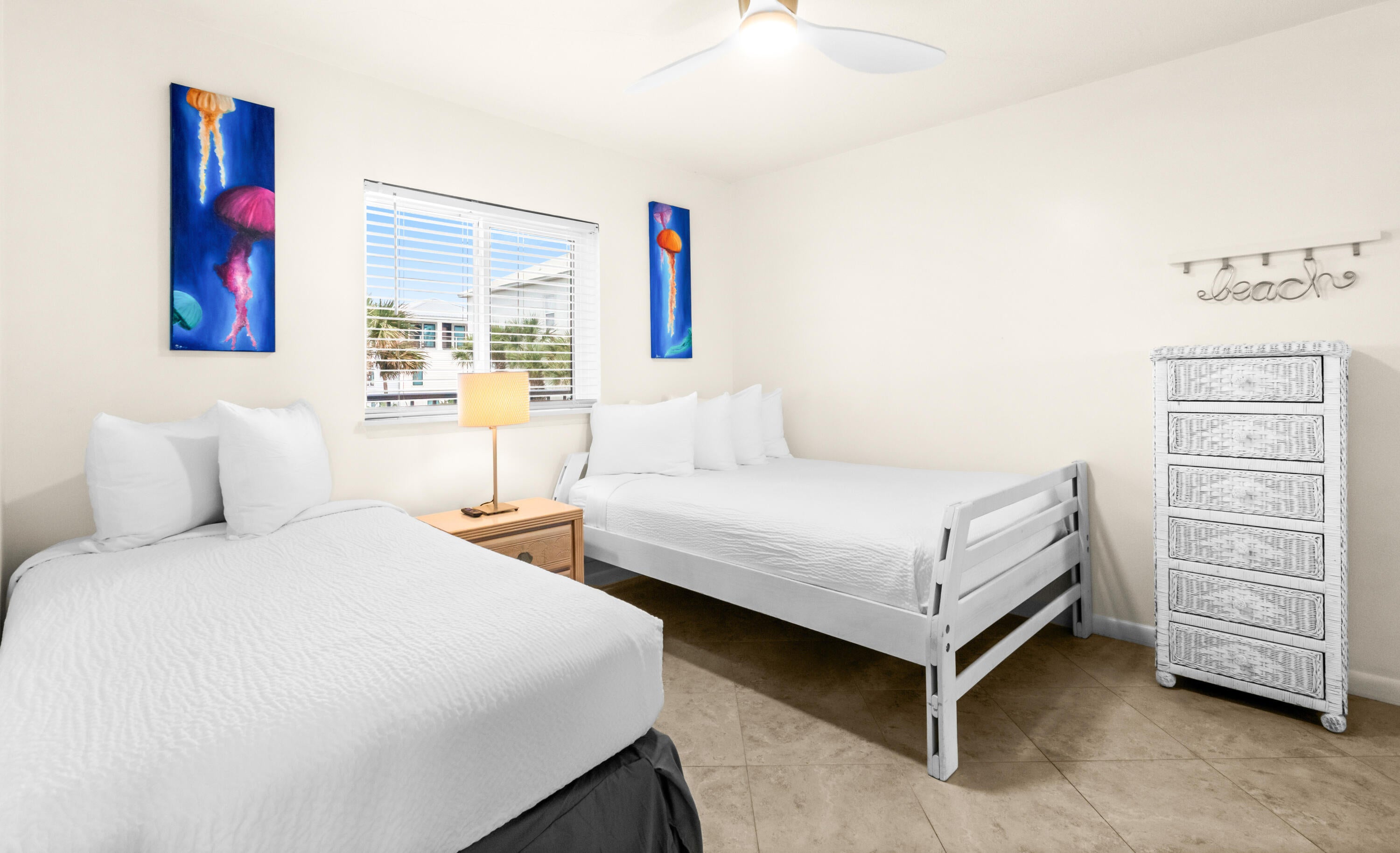 ONE SEAGROVE PLACE CONDOMINIUM - Residential