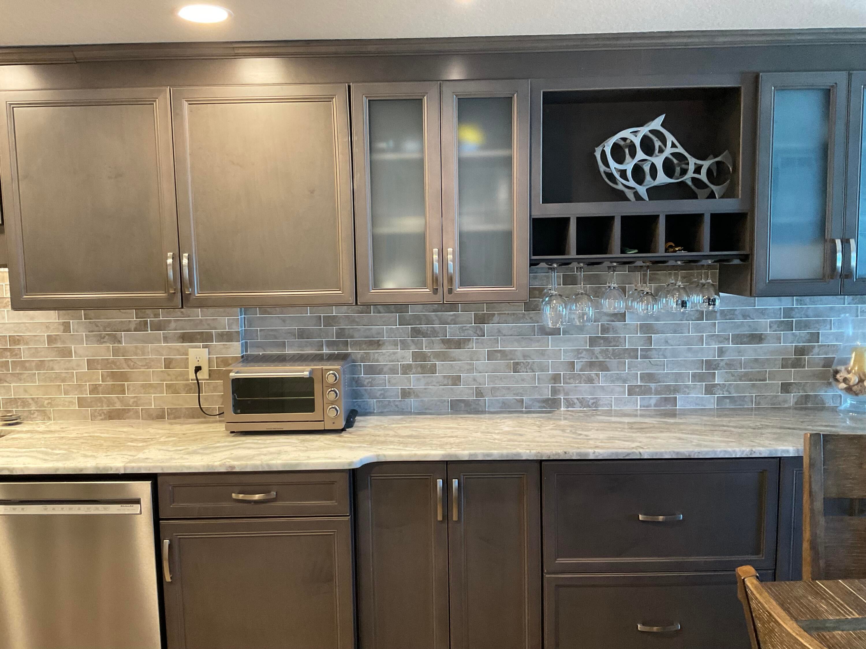 BEACH HOUSE CONDO PH 2 - Residential