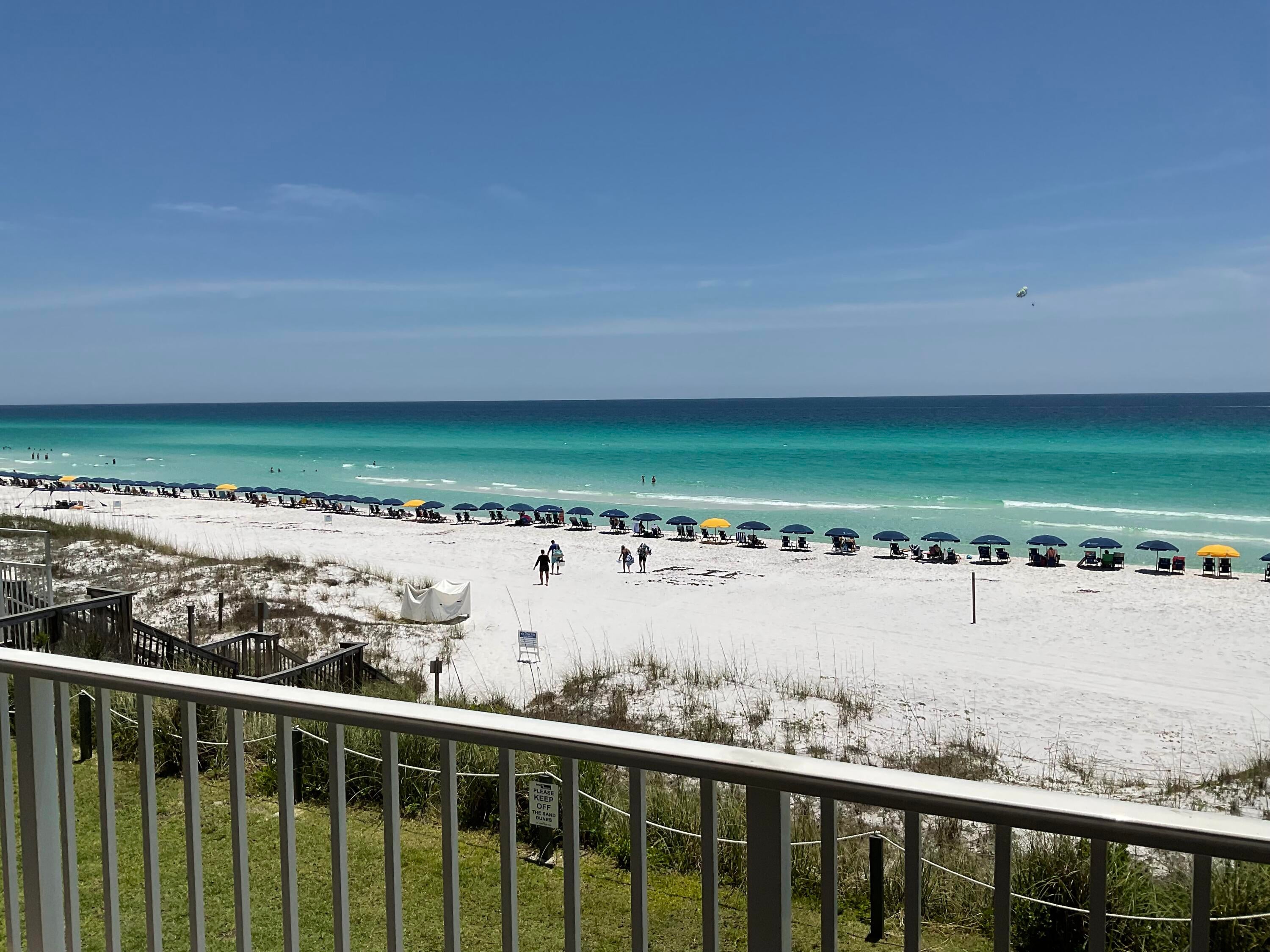 BEACH HOUSE CONDO PH 2 - Residential