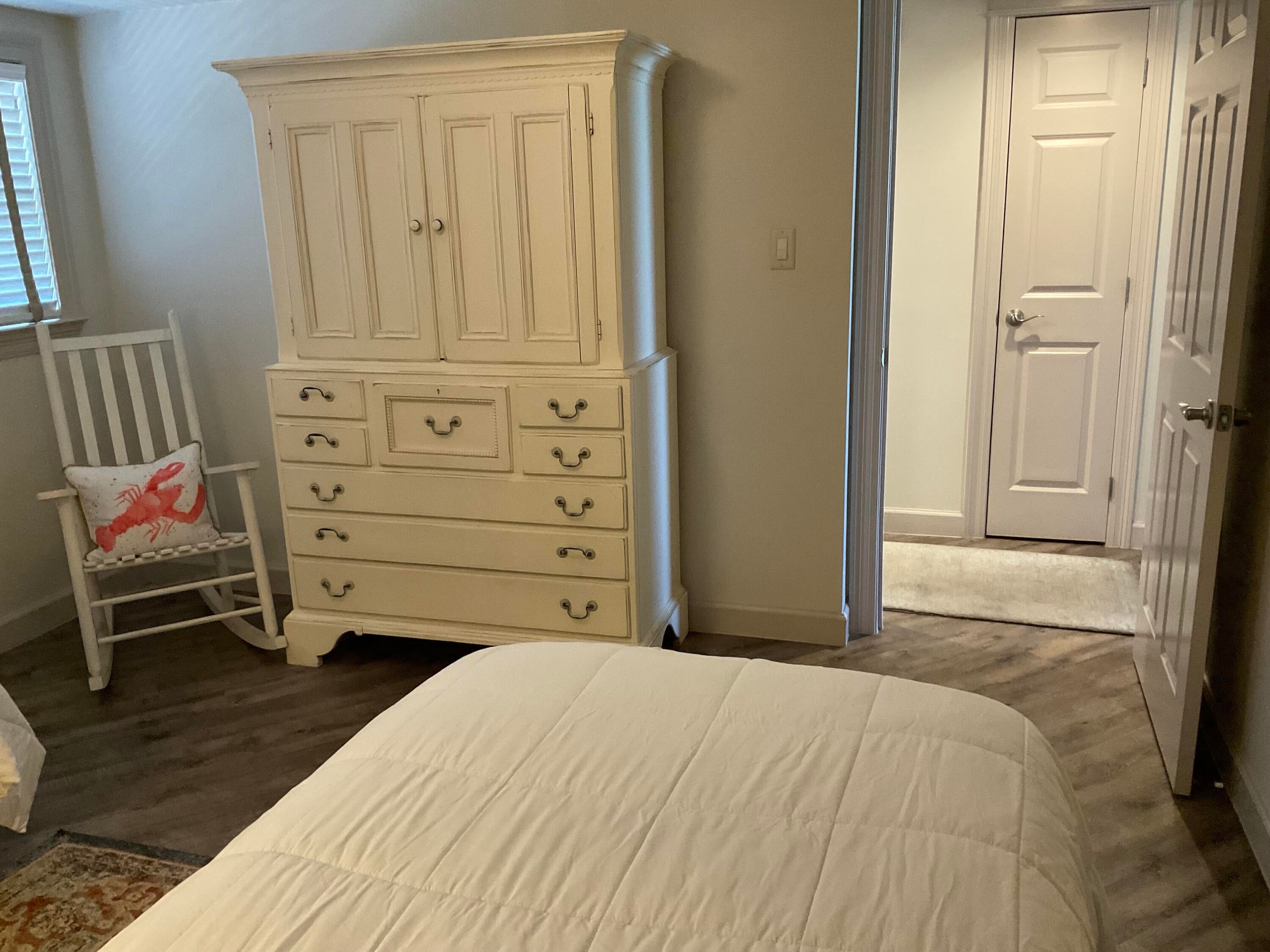 BEACH HOUSE CONDO PH 2 - Residential