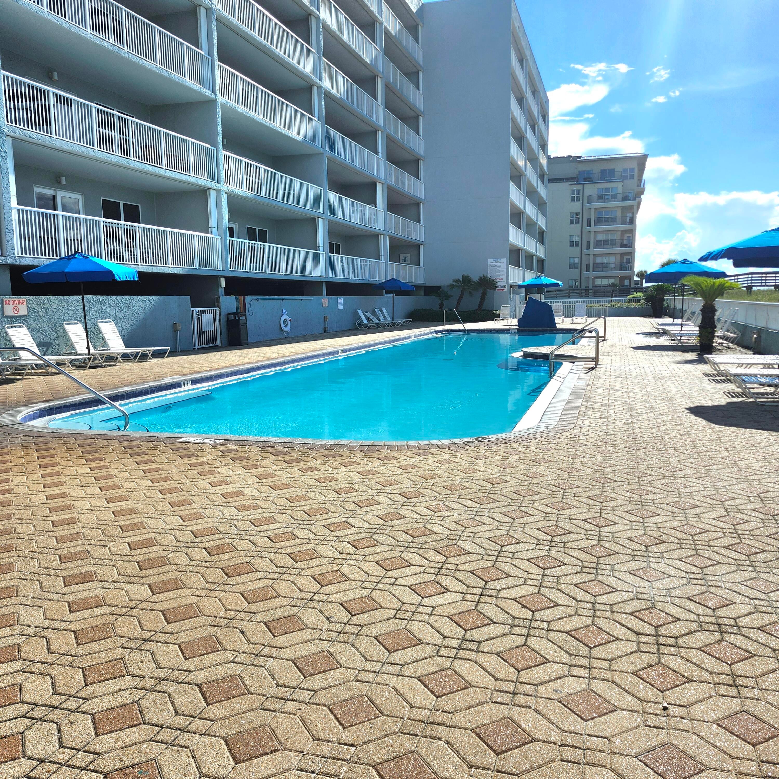 ISLANDER BEACH RESORT CONDO - Residential