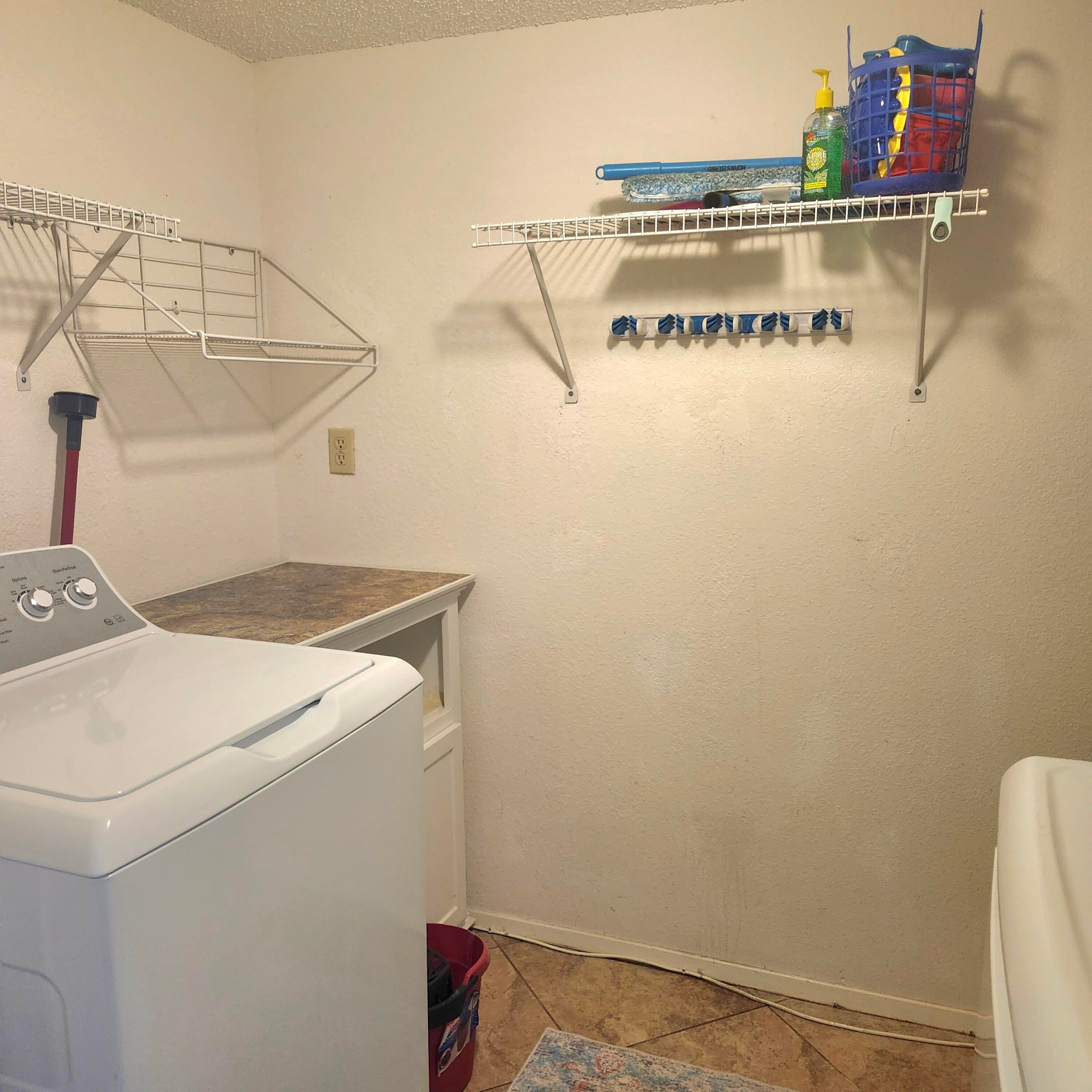 ISLANDER BEACH RESORT CONDO - Residential