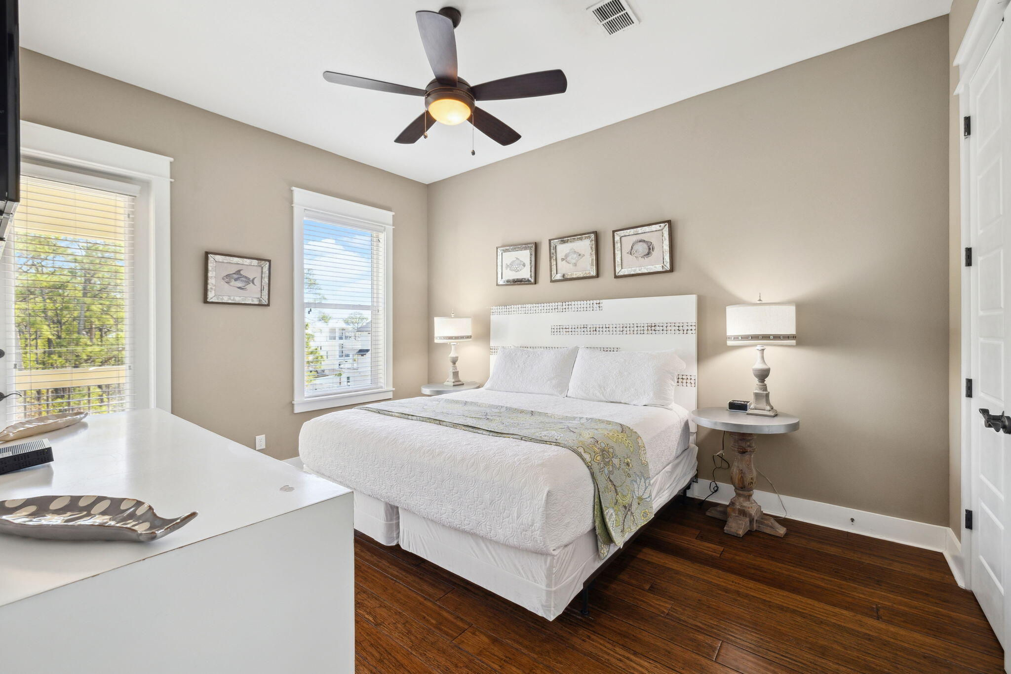 GULF SHORE MANOR - Residential