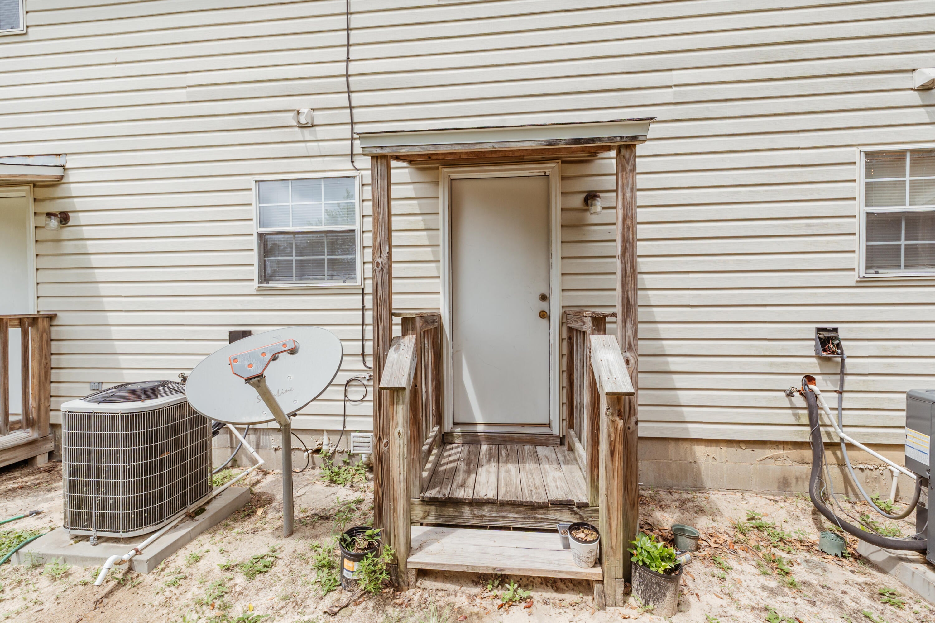 METES & BOUNDS - Residential Lease