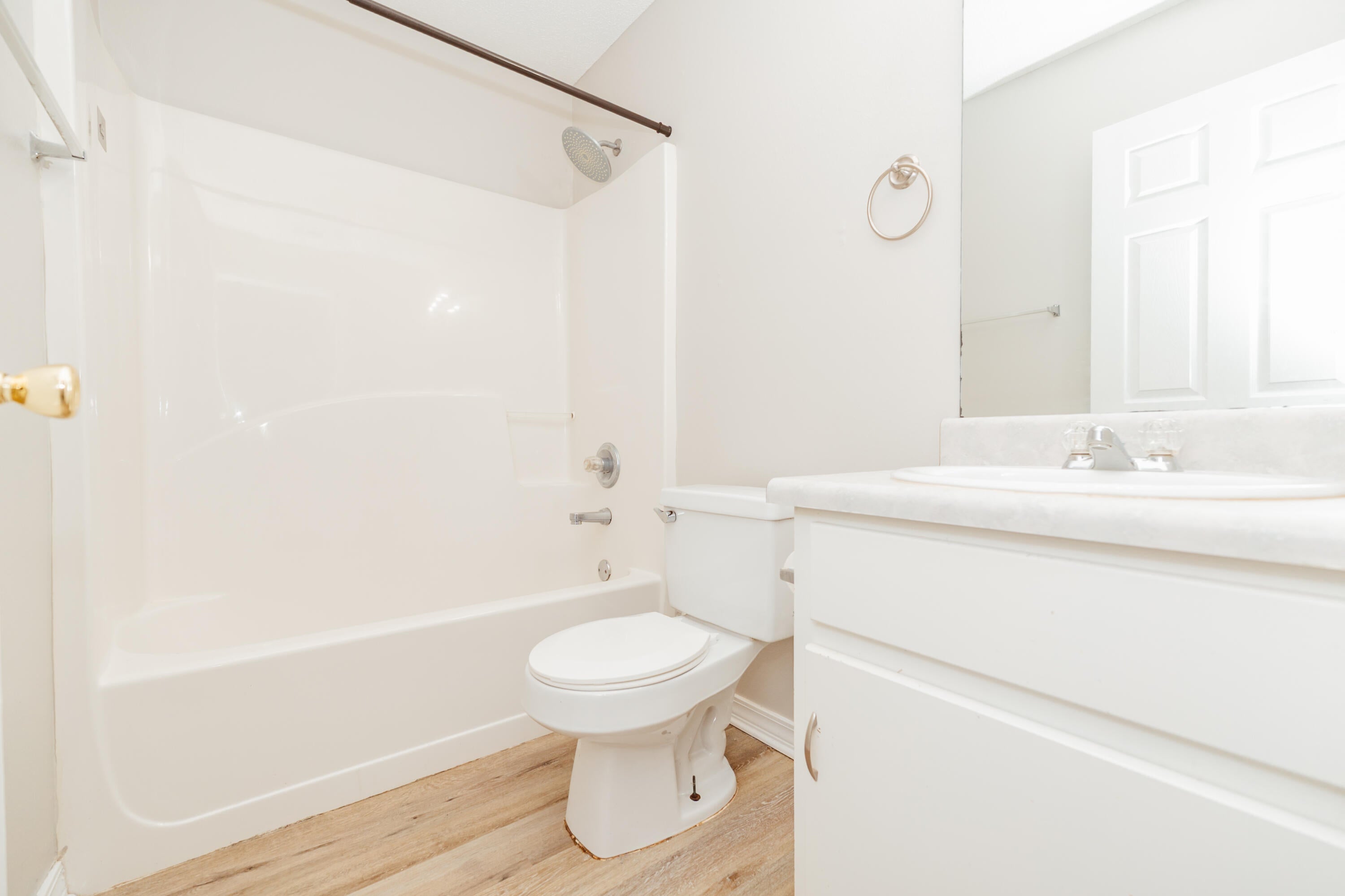 METES & BOUNDS - Residential Lease