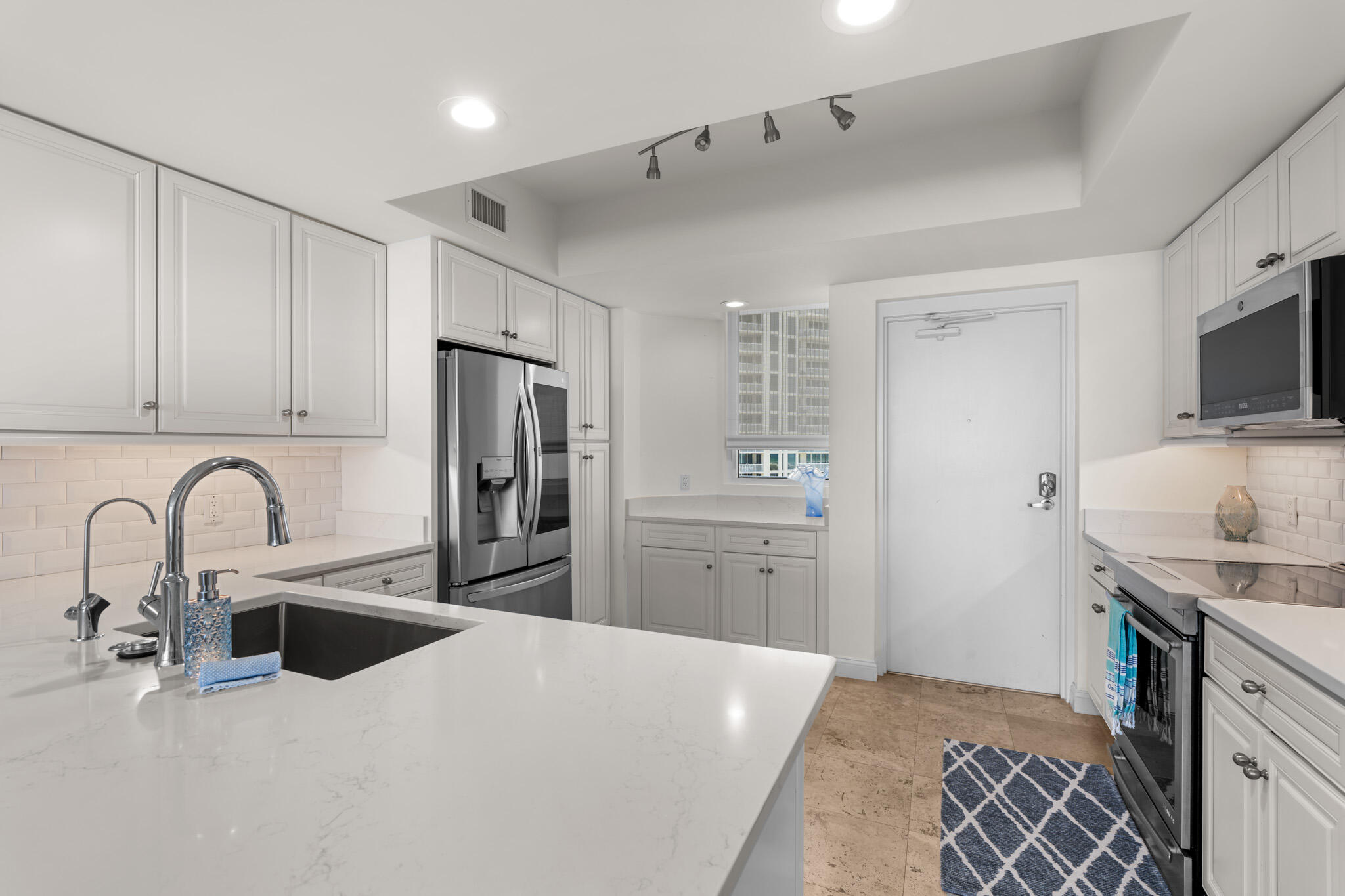 ST. THOMAS AT SILVER SHELLS - Residential