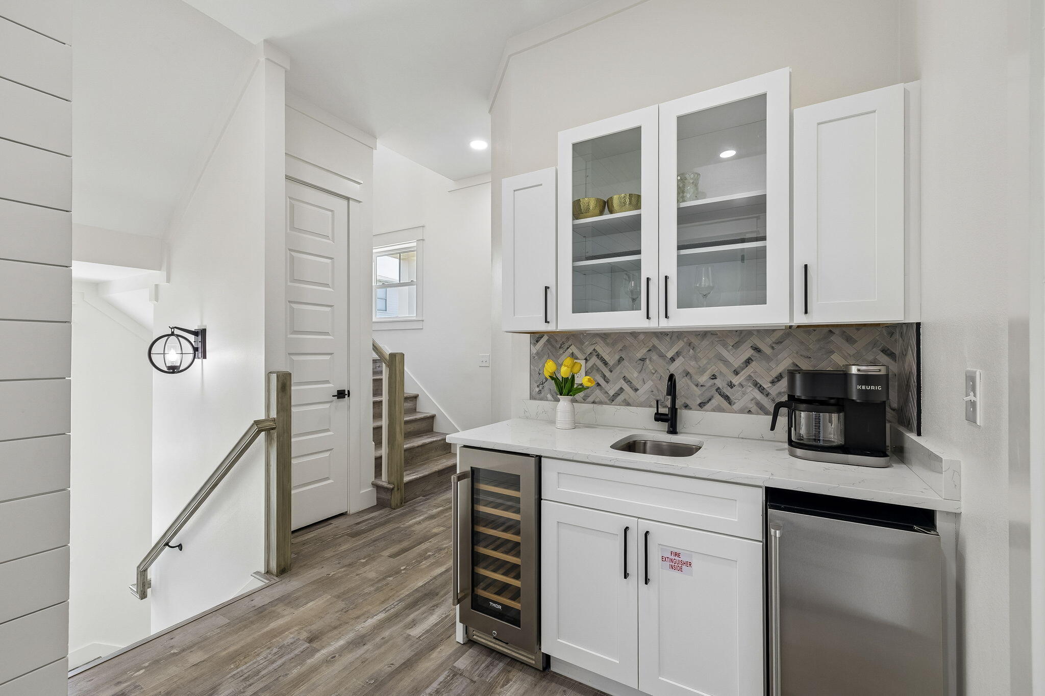 SEA POINTE - Residential