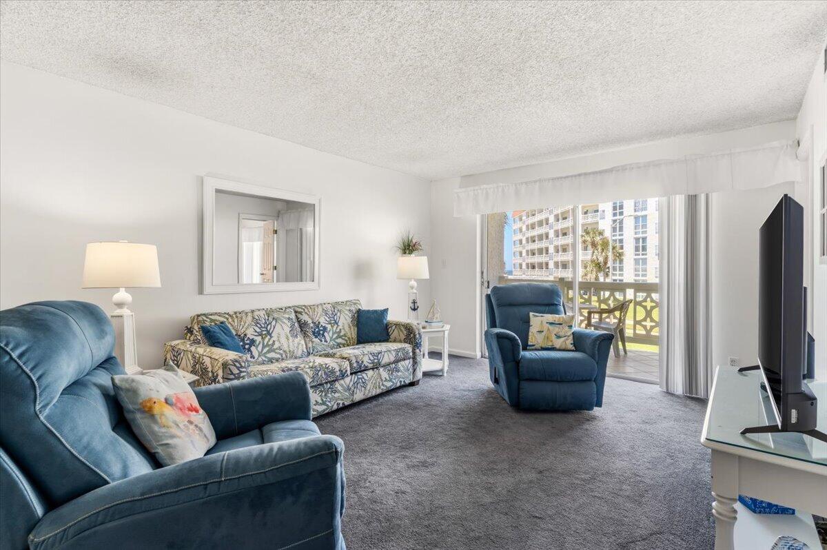 EL MATADOR CONDO - Residential