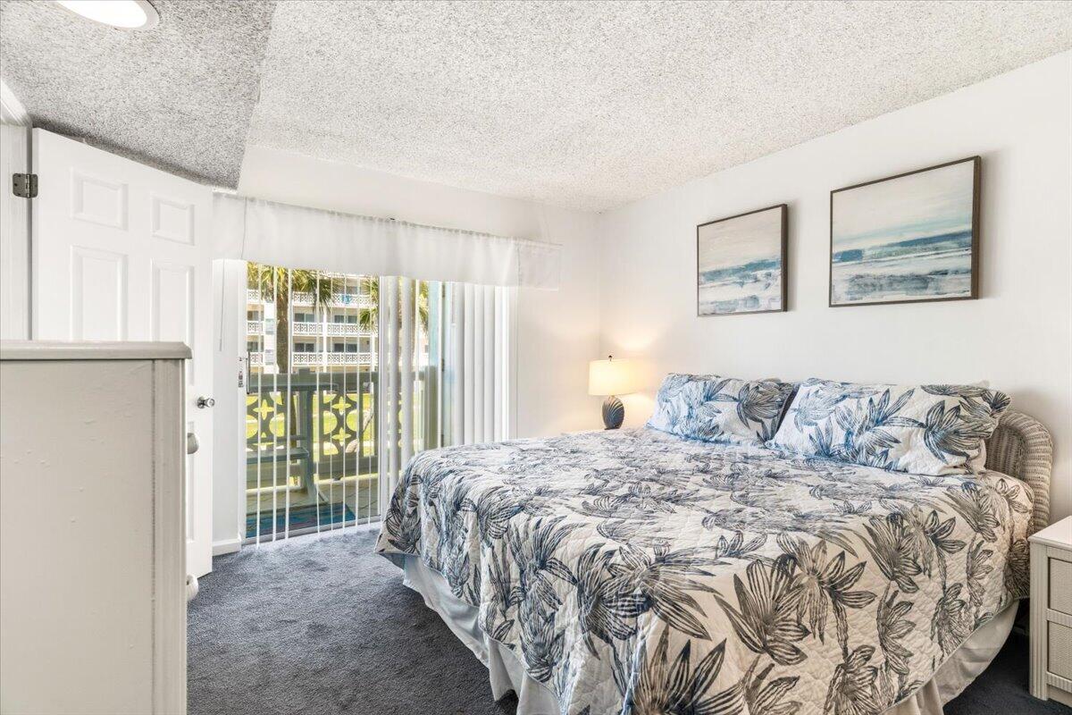 EL MATADOR CONDO - Residential
