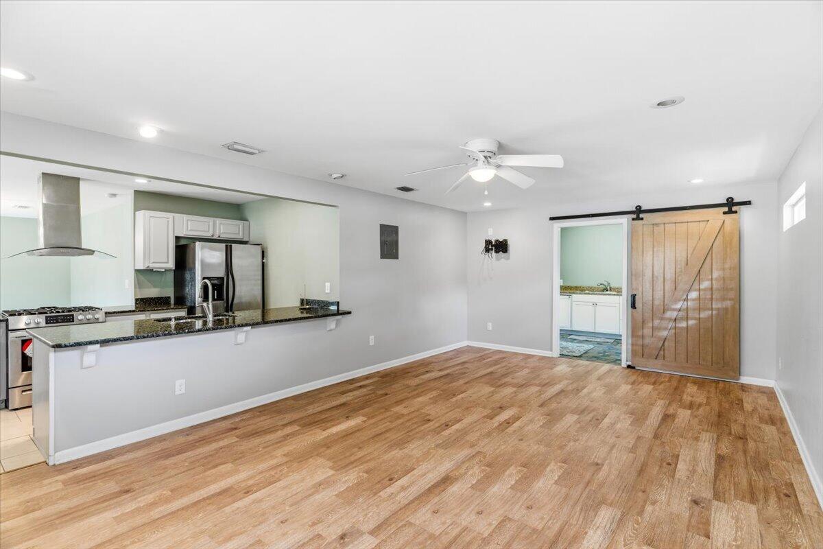 GARNIER BEACH - Residential