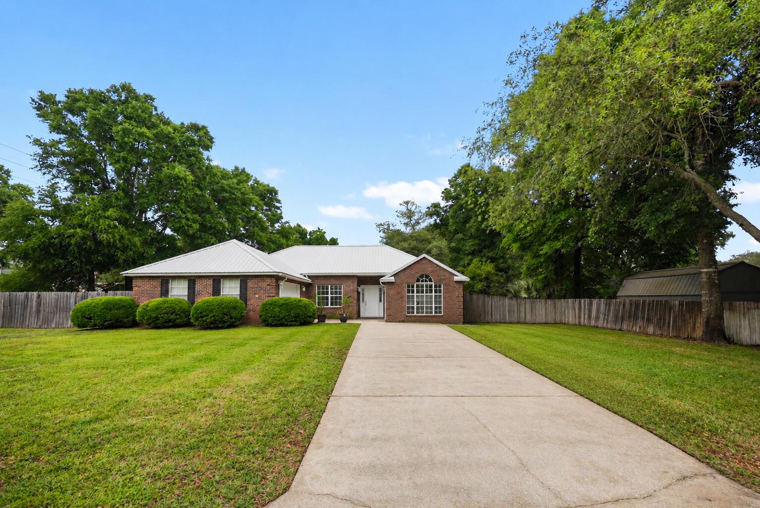 ROYAL OAKS S/D - Residential
