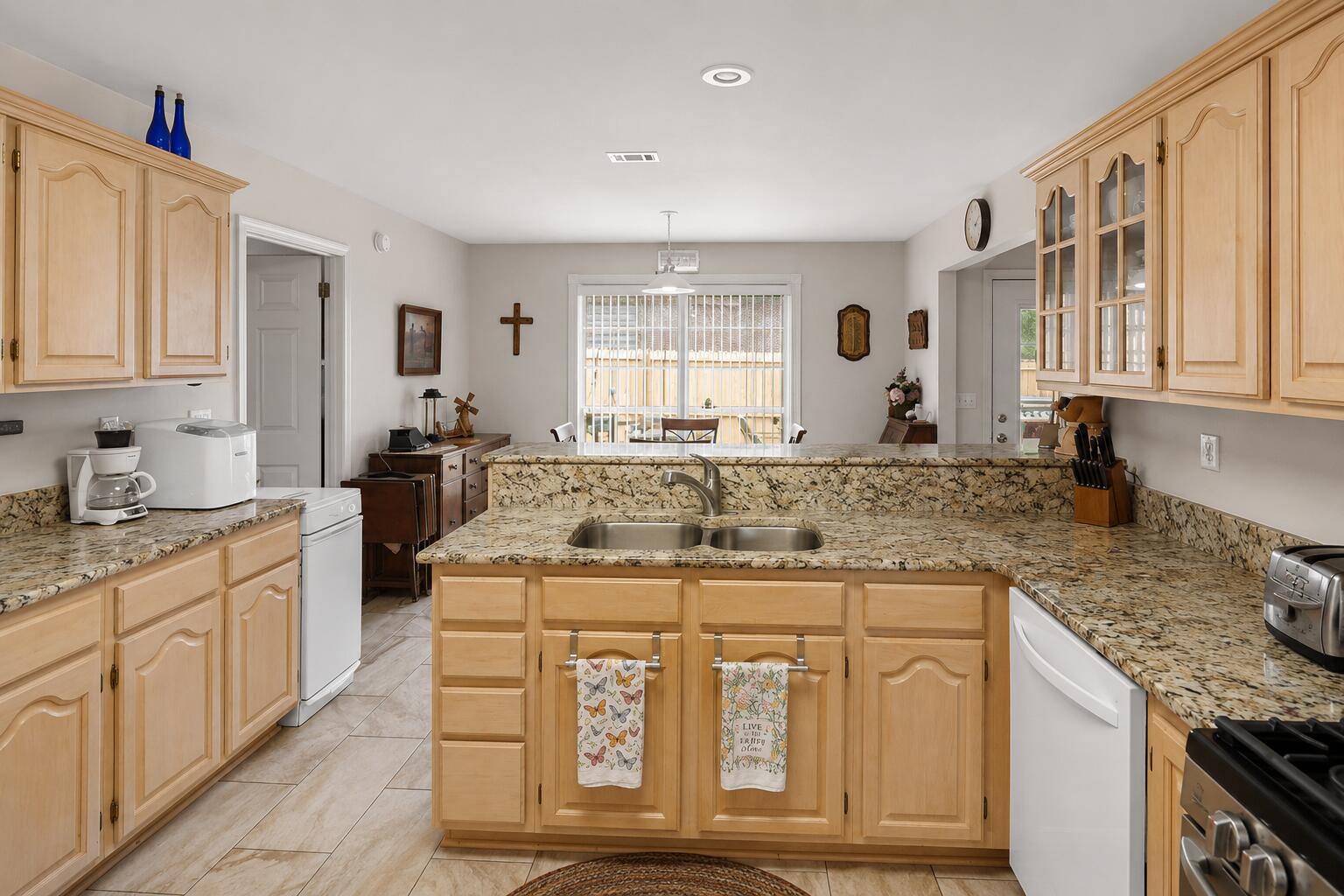 ROYAL OAKS S/D - Residential