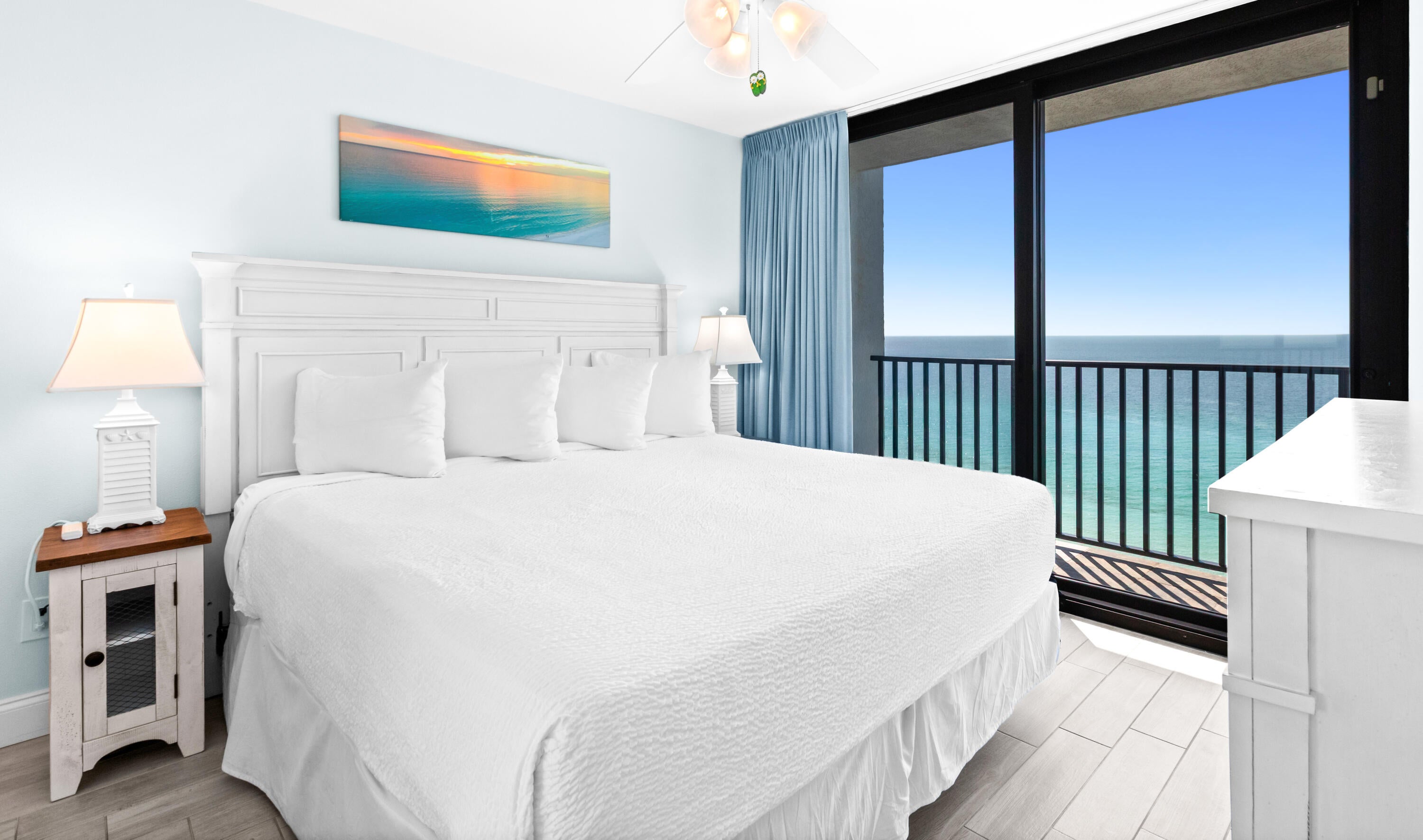 ONE SEAGROVE PLACE CONDOMINIUM - Residential