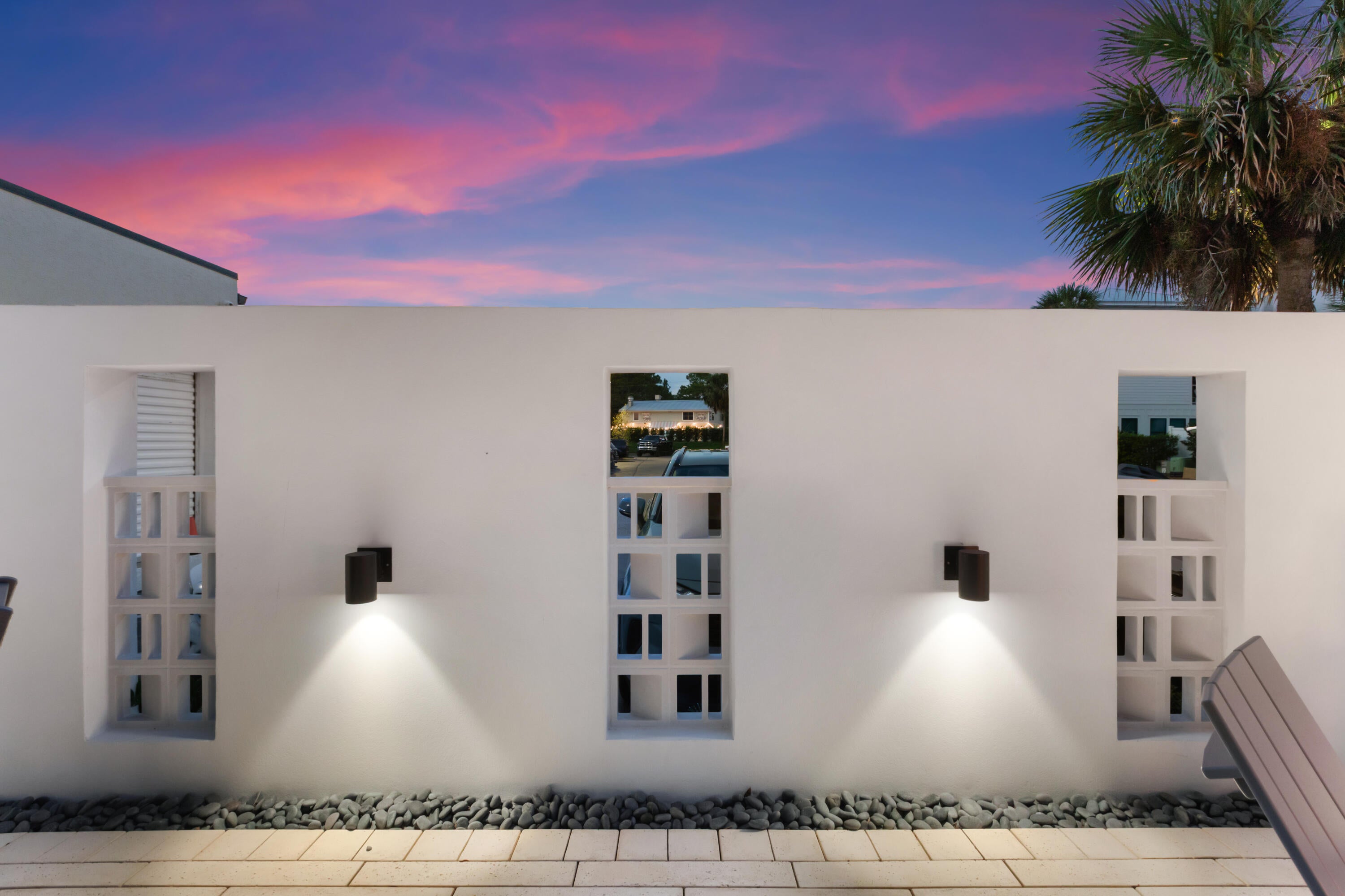 ONE SEAGROVE PLACE CONDOMINIUM - Residential