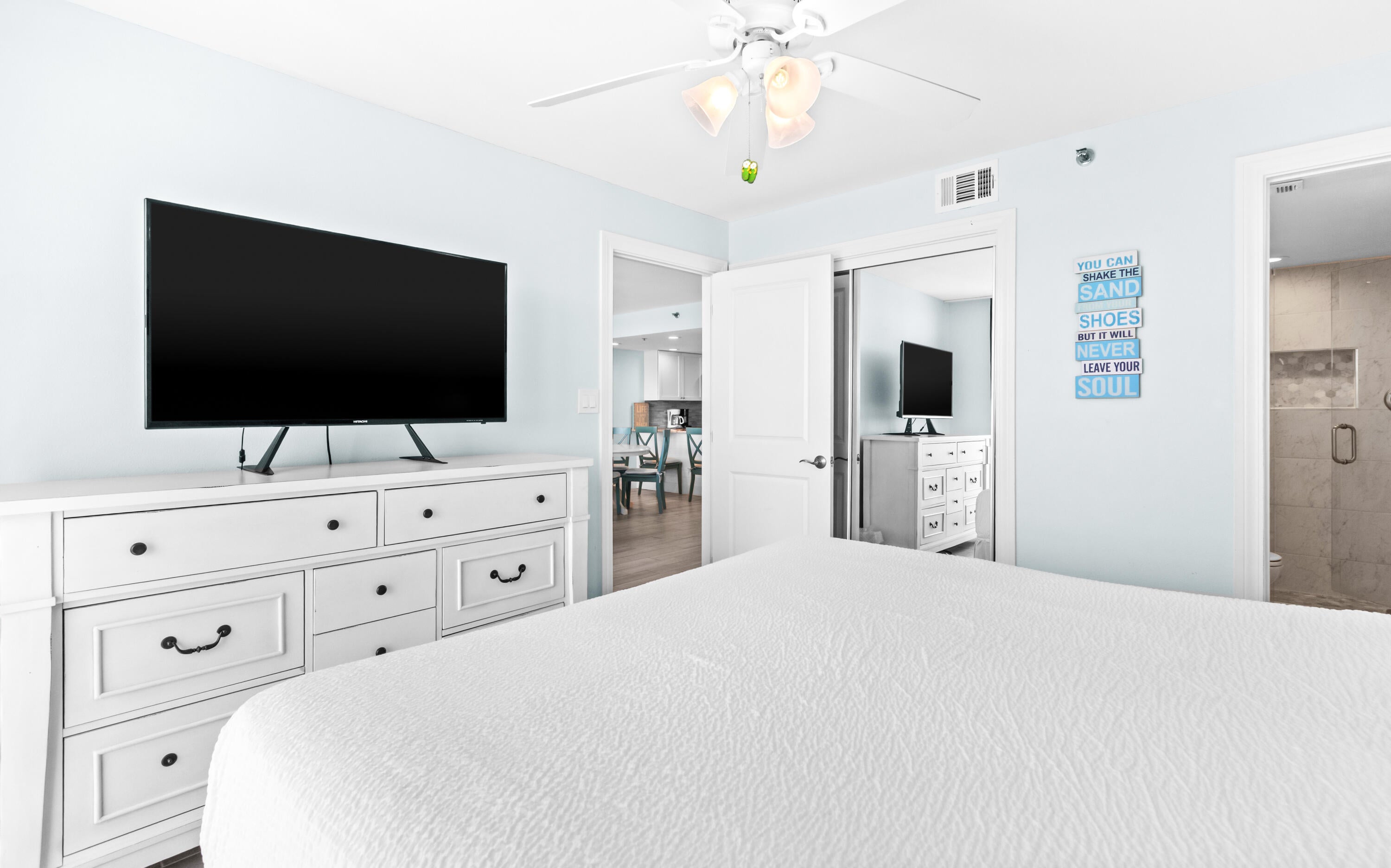 ONE SEAGROVE PLACE CONDOMINIUM - Residential