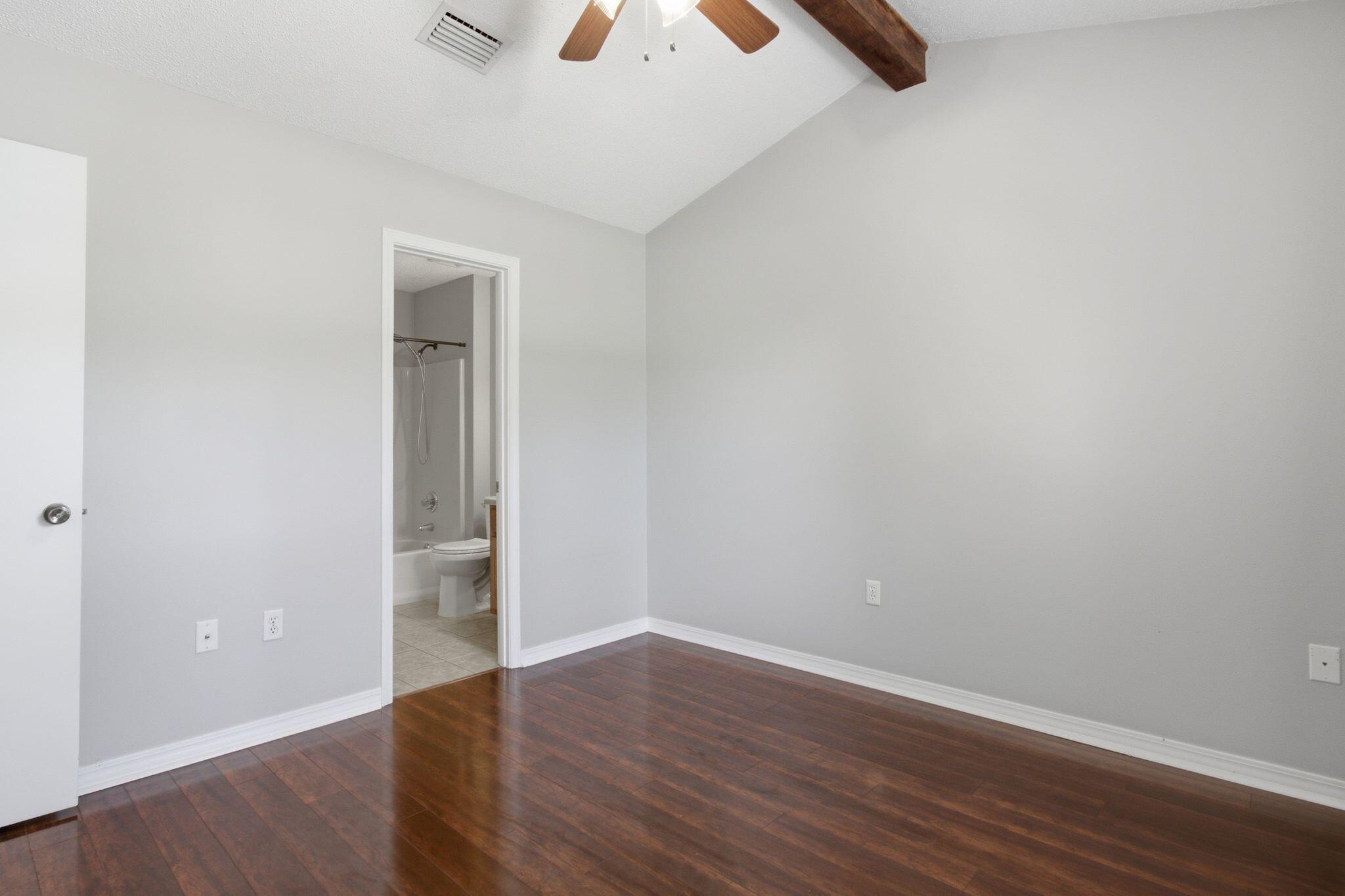 SHOAL WOOD ESTATES - Residential Lease