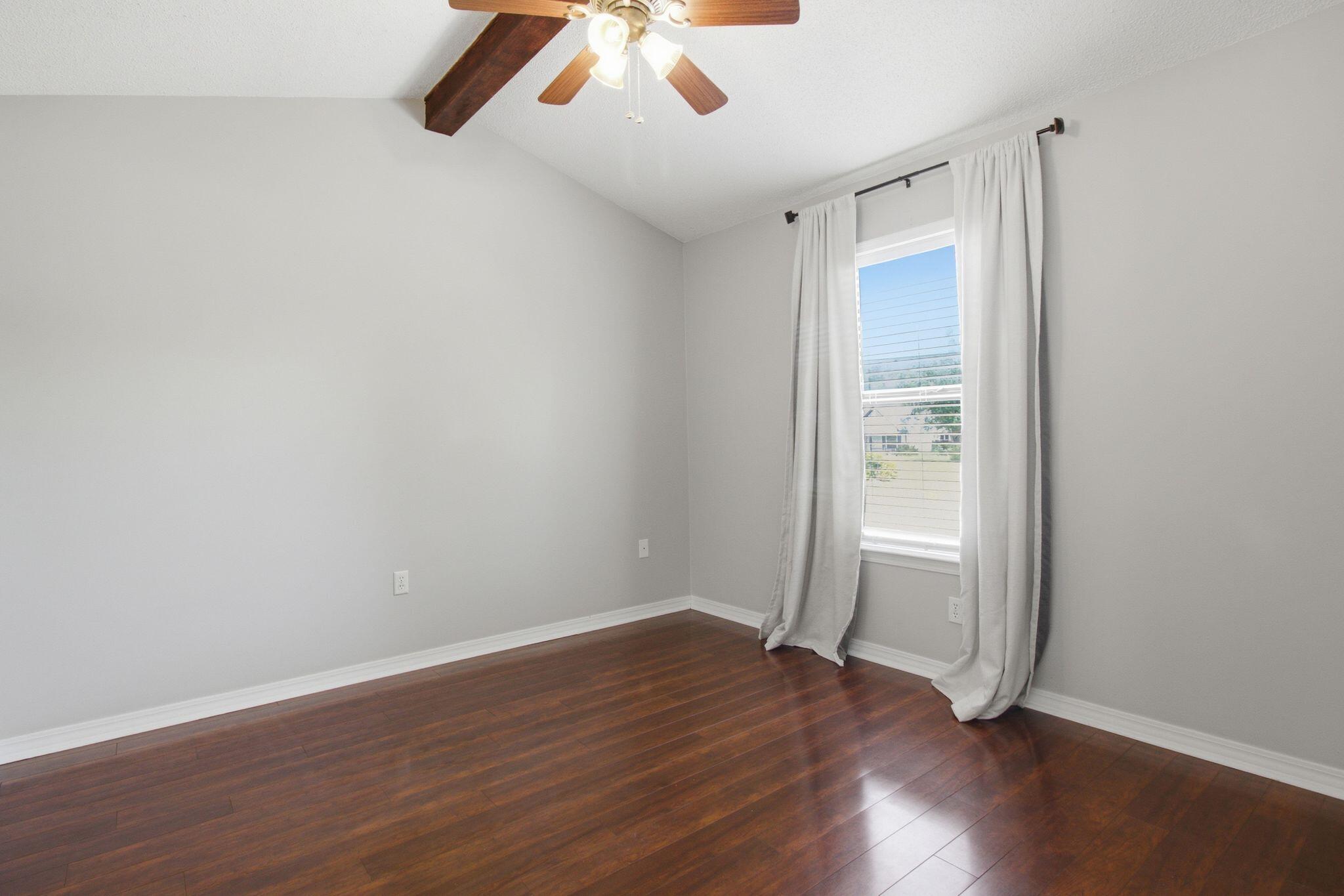 SHOAL WOOD ESTATES - Residential Lease