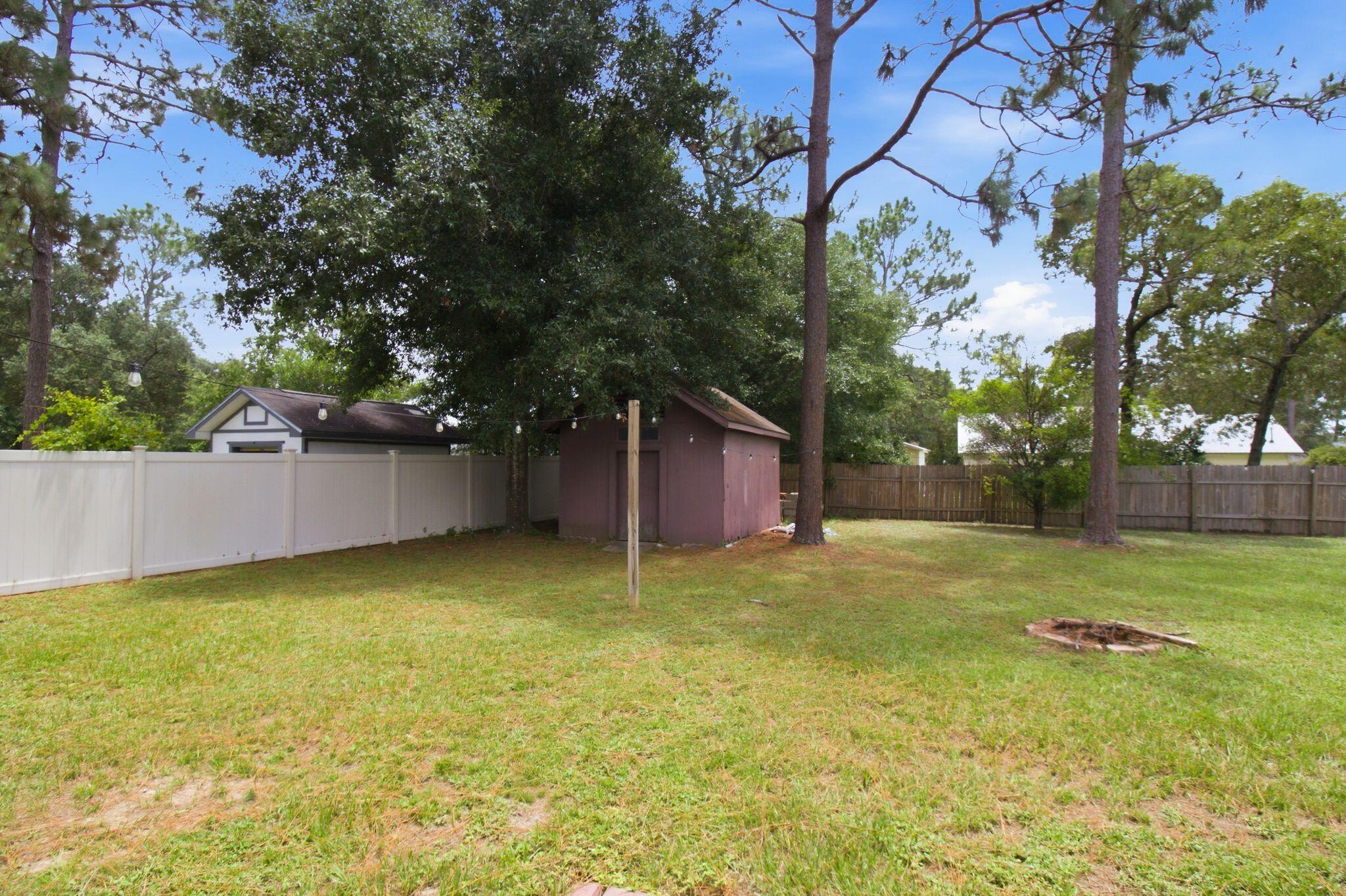 SHOAL WOOD ESTATES - Residential Lease