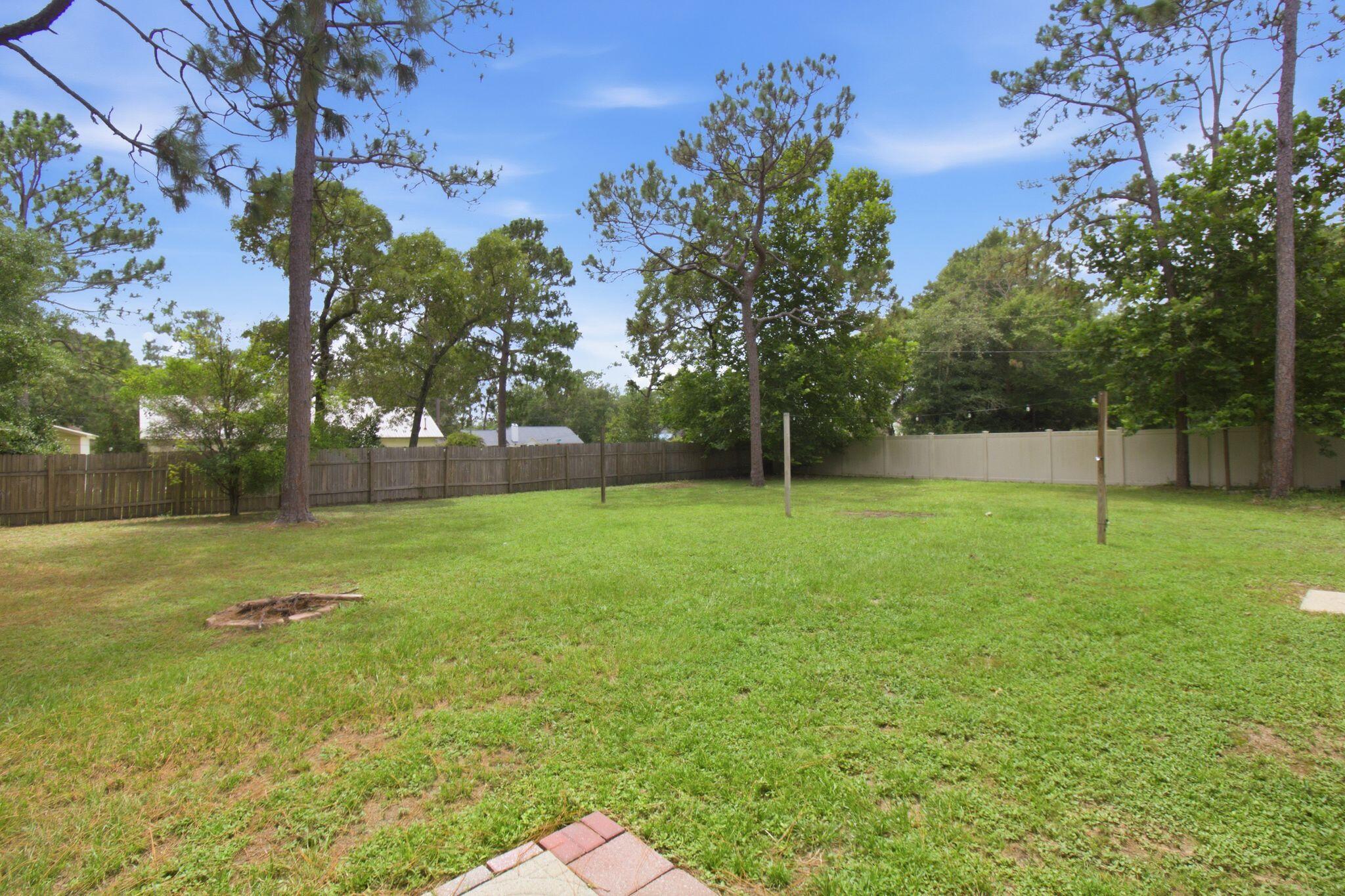 SHOAL WOOD ESTATES - Residential Lease